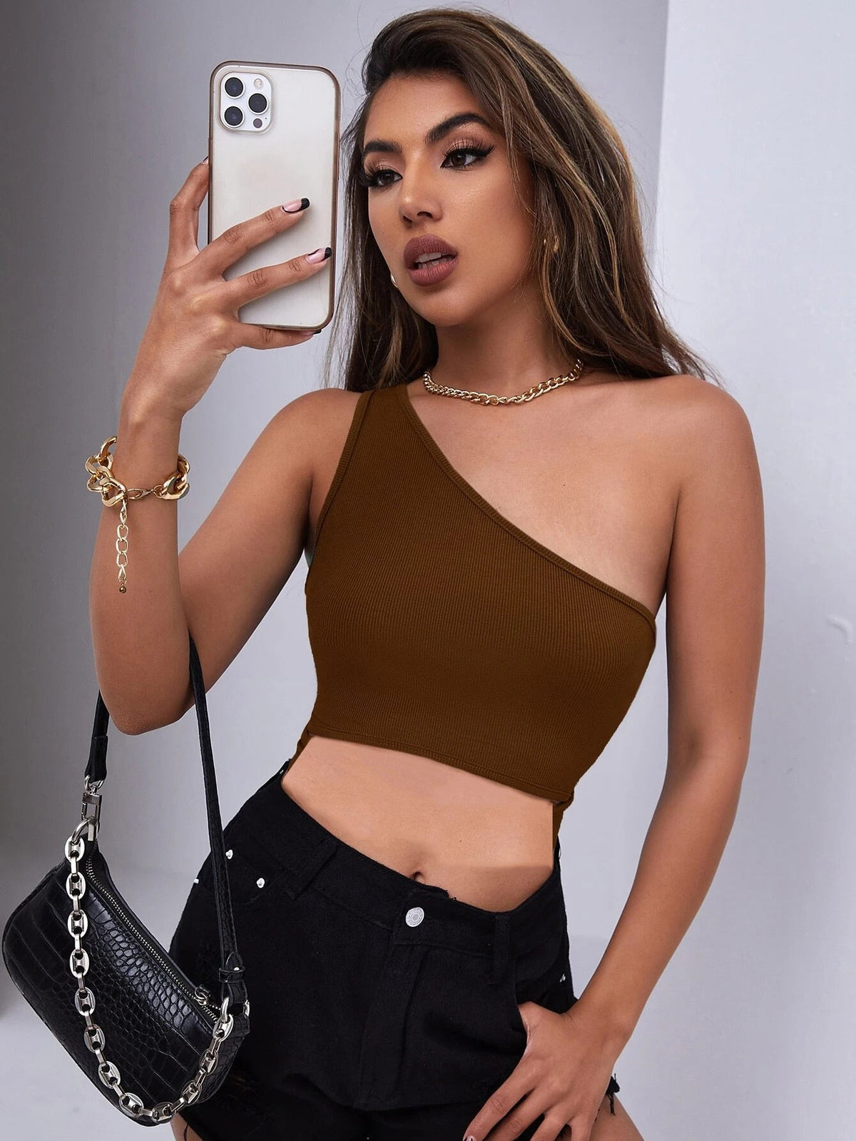 RǏWYÑ | Basic One-Shoulder Cropped Top