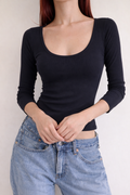RǏWYÑ | Curve Contour Rib Fitted Top