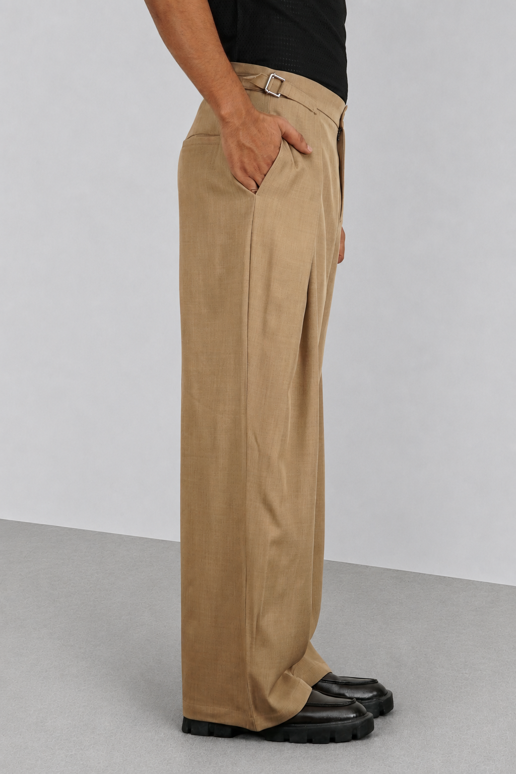 RIWYN Buckle Waist Flex Fit Pants