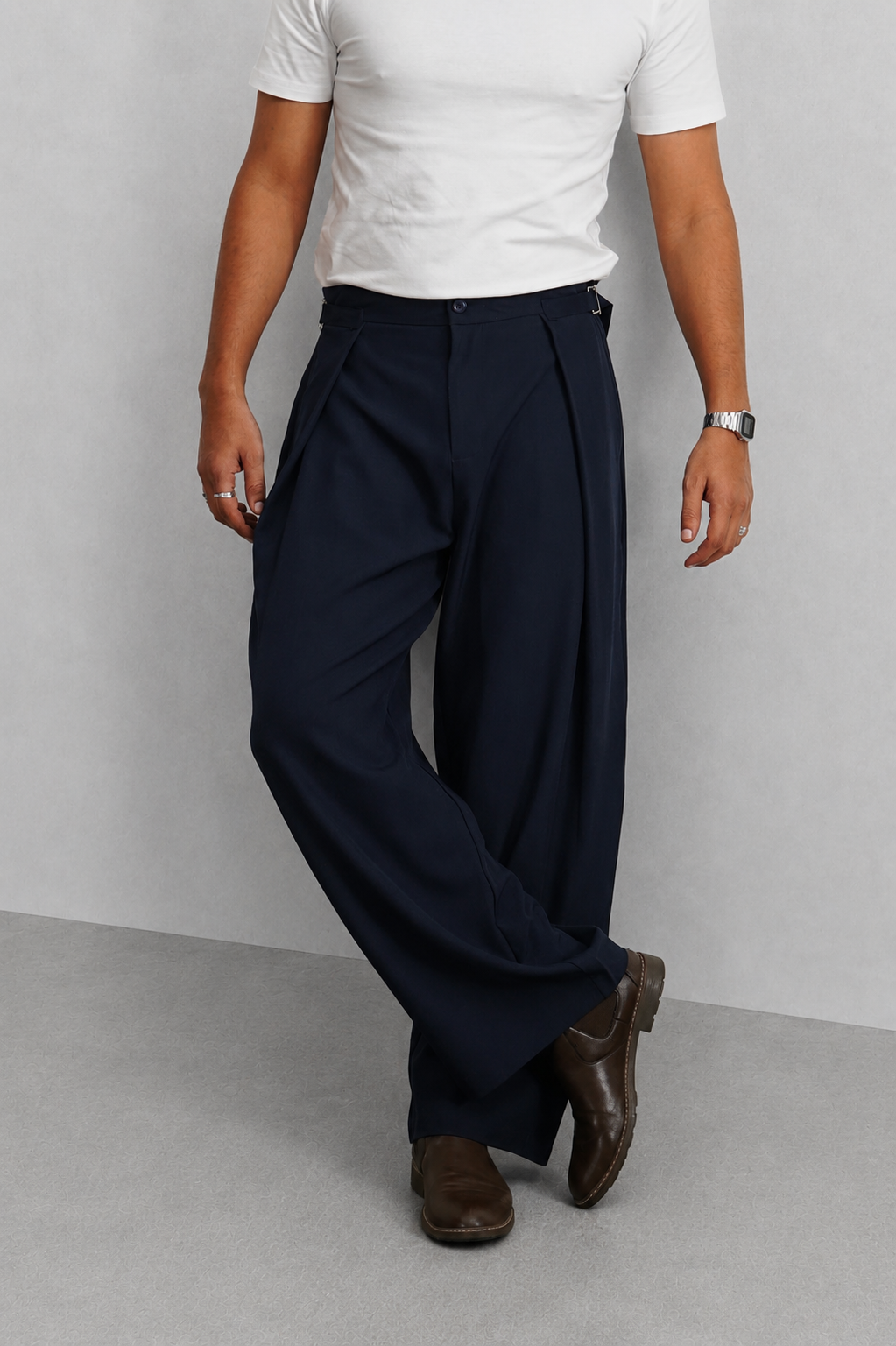 RIWYN Buckle Waist Flex Fit Pants