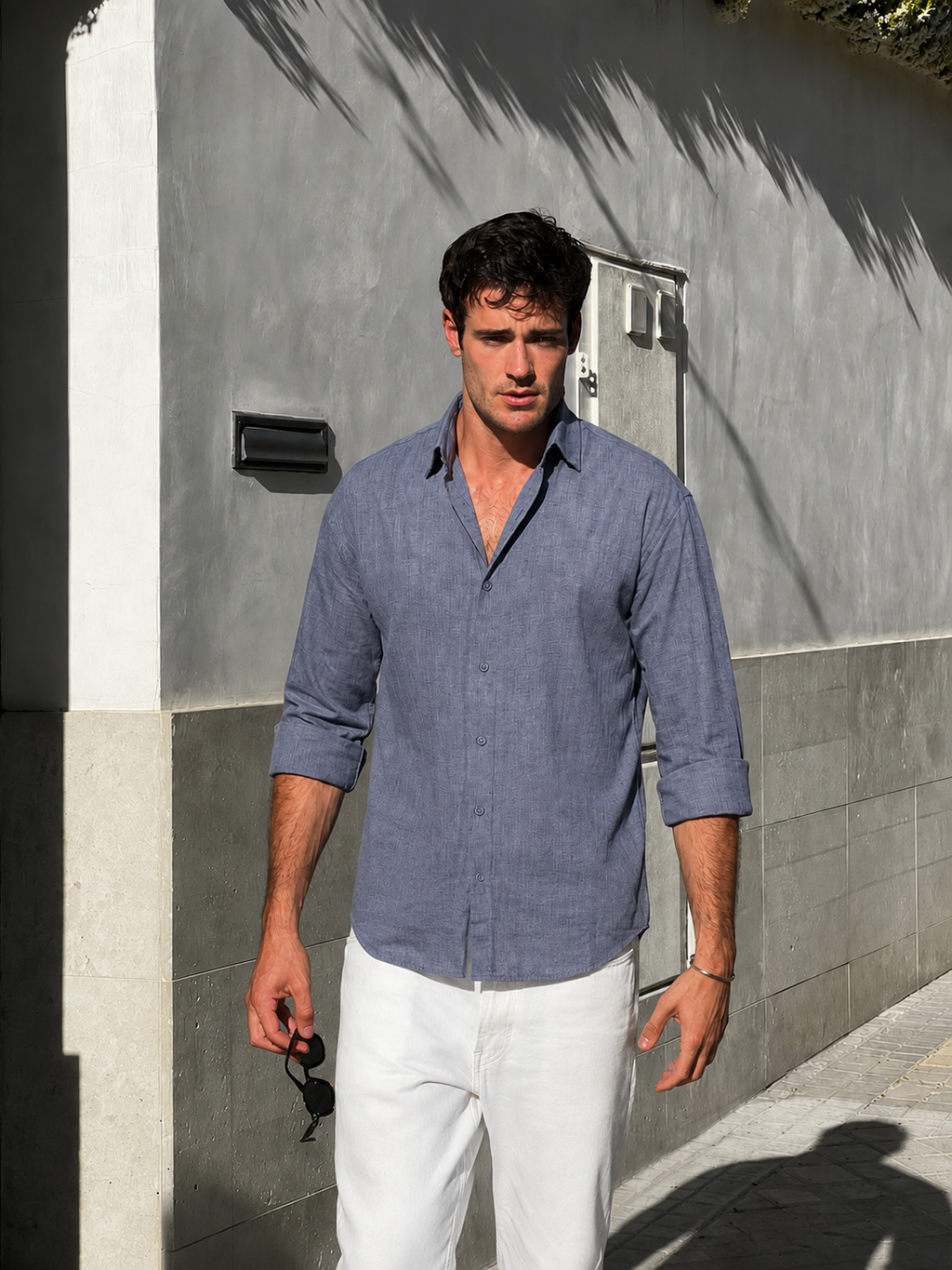 RIWYN Muted Edge Relaxed Shirt