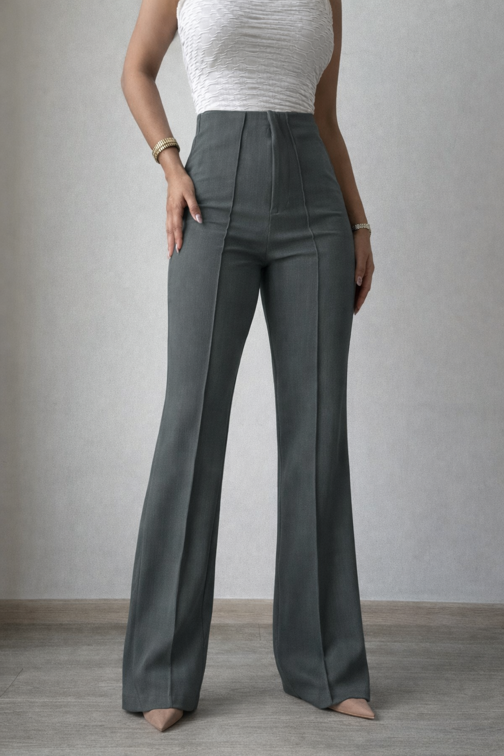 RǏWYÑ | Polished Linen Flared Tailored Pants