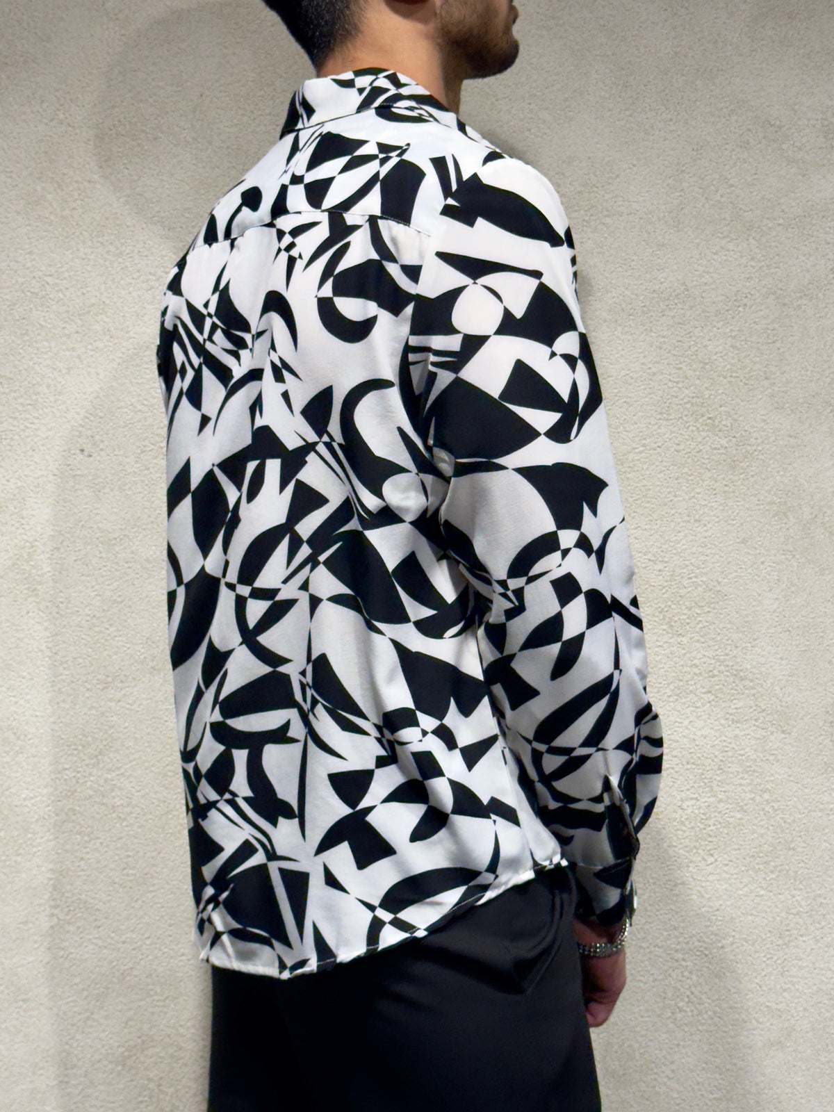 RIWYN Abstract Rhythm Print Full-Sleeves Shirt