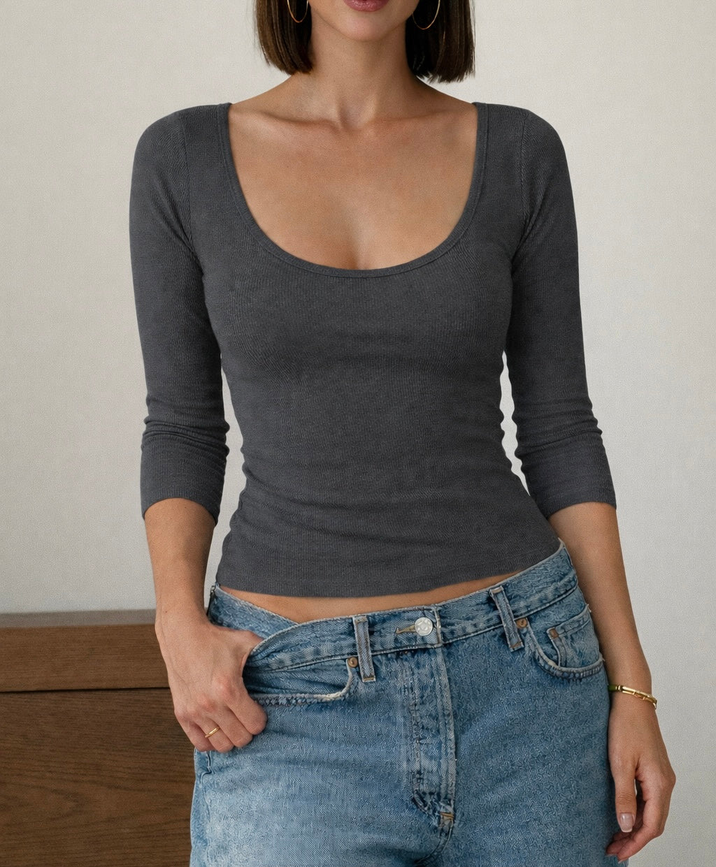RǏWYÑ | Curve Contour Rib Fitted Top