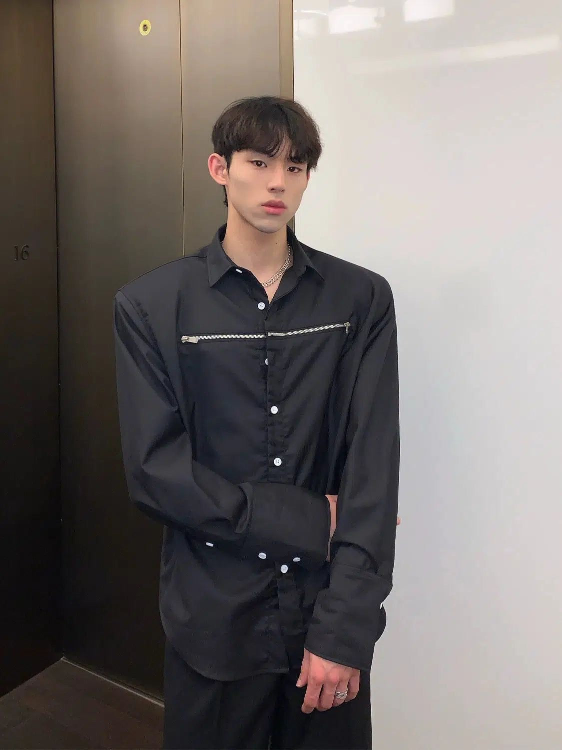 RIWYN Korean Style Zip Details Long-sleeved Shirt