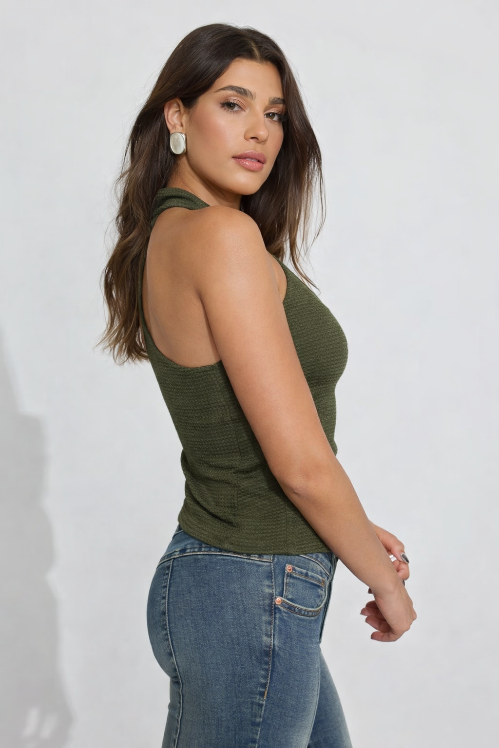 RǏWYÑ | Collared Pin Up Vest Top