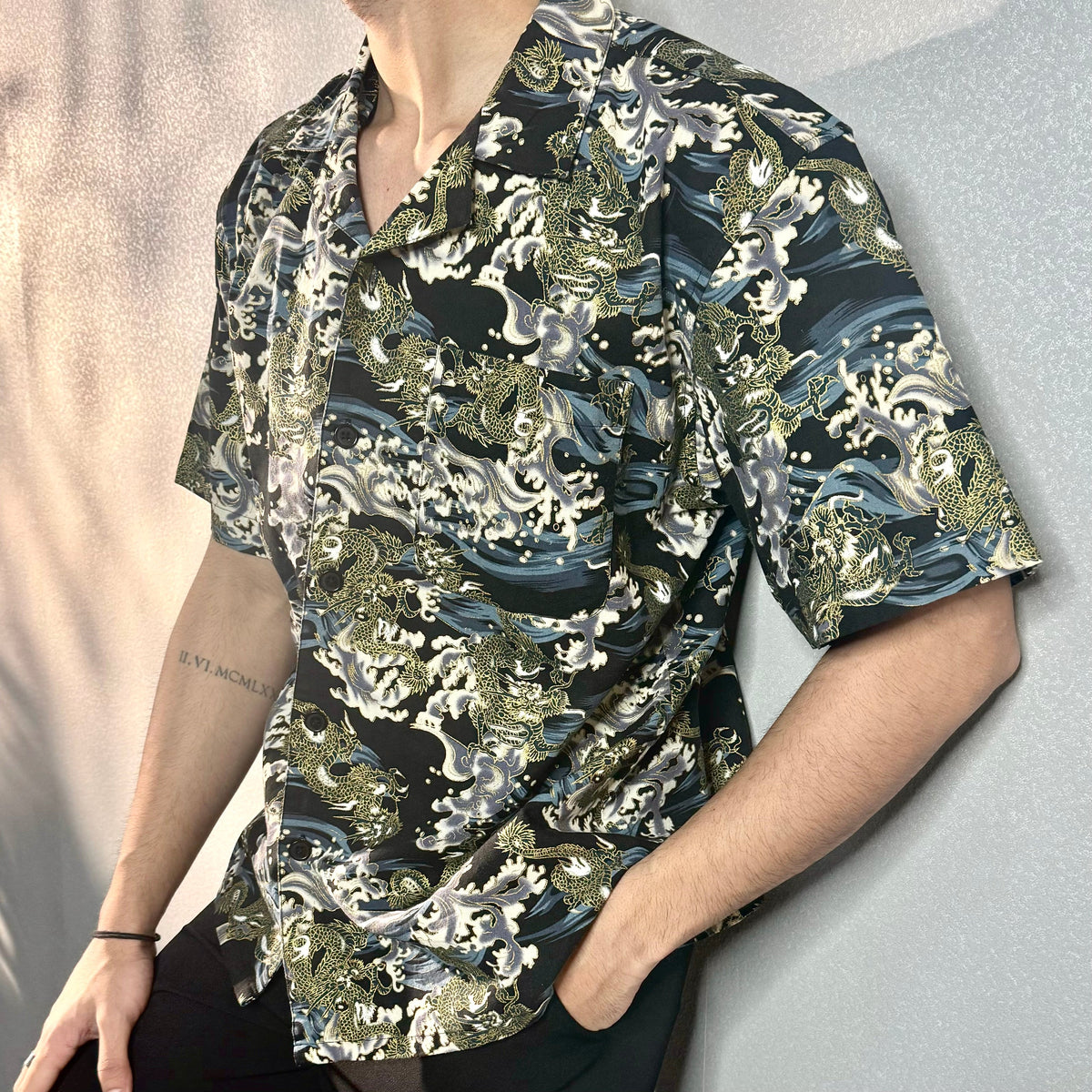 RIWYN Sea Dragon Structured Shirt