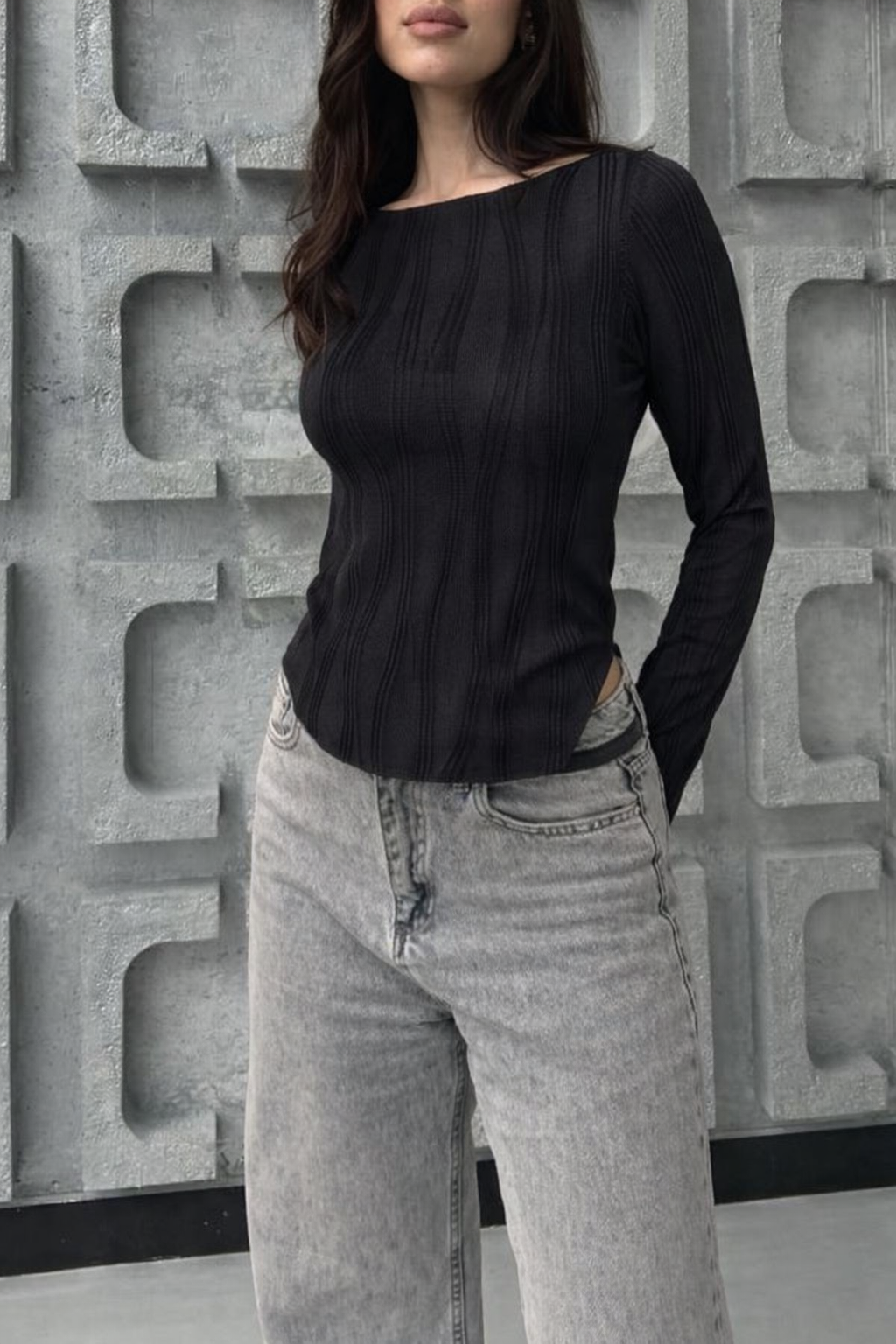 RǏWYÑ | Wavy Aura Full Sleeve Top