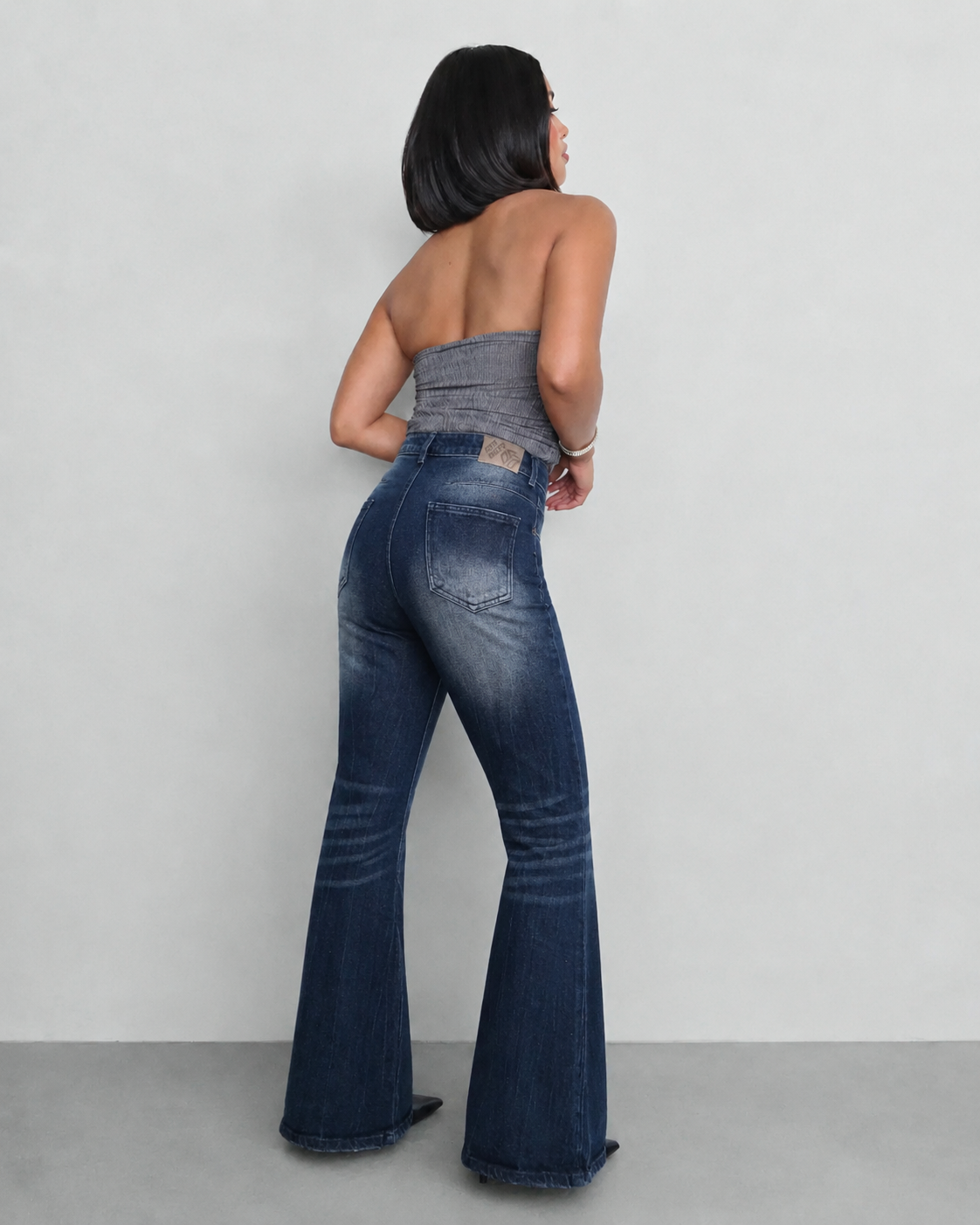 RǏWYÑ | Baddie Breakup Flare Jeans