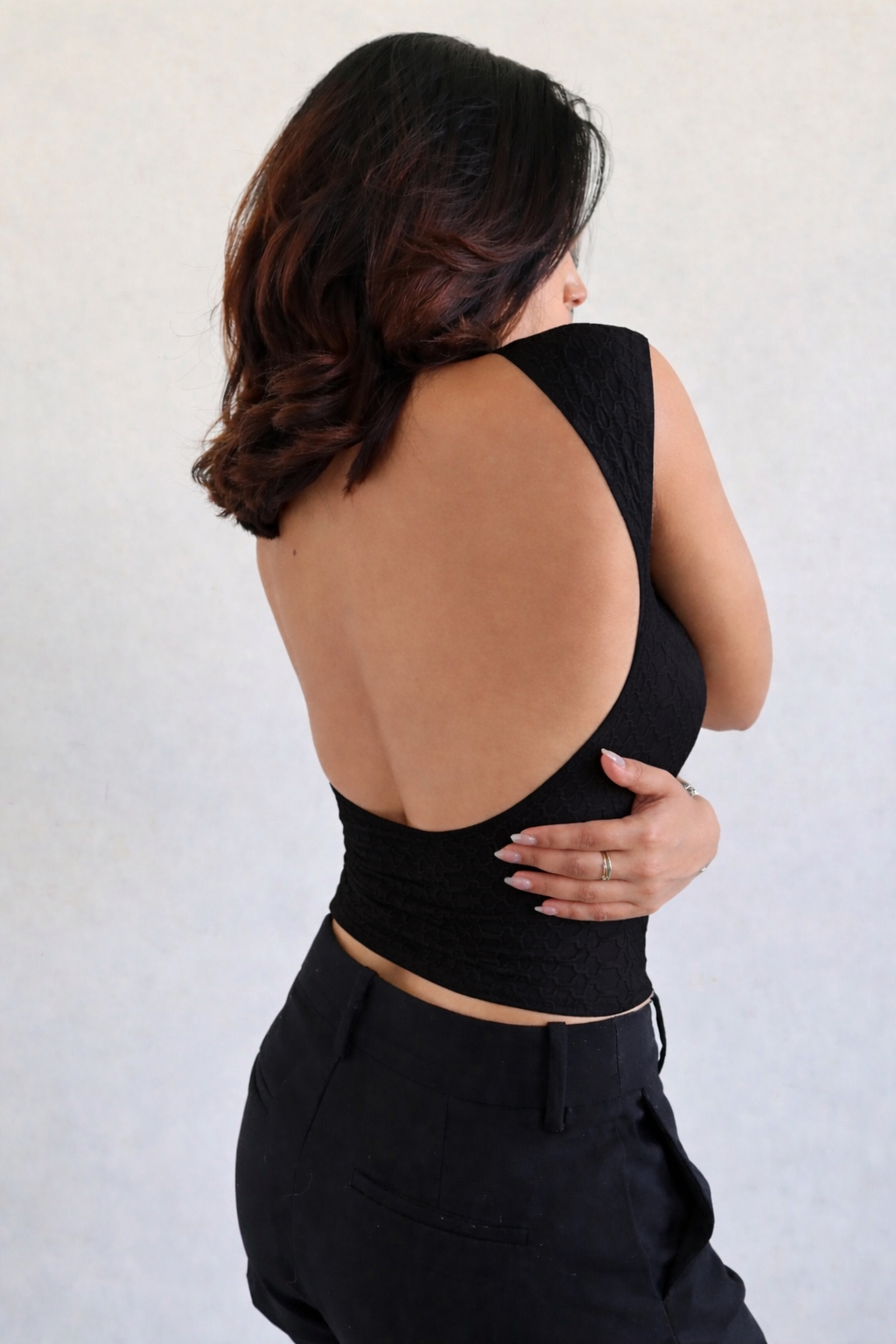 RǏWYÑ | Deep Back Honey Texture Top