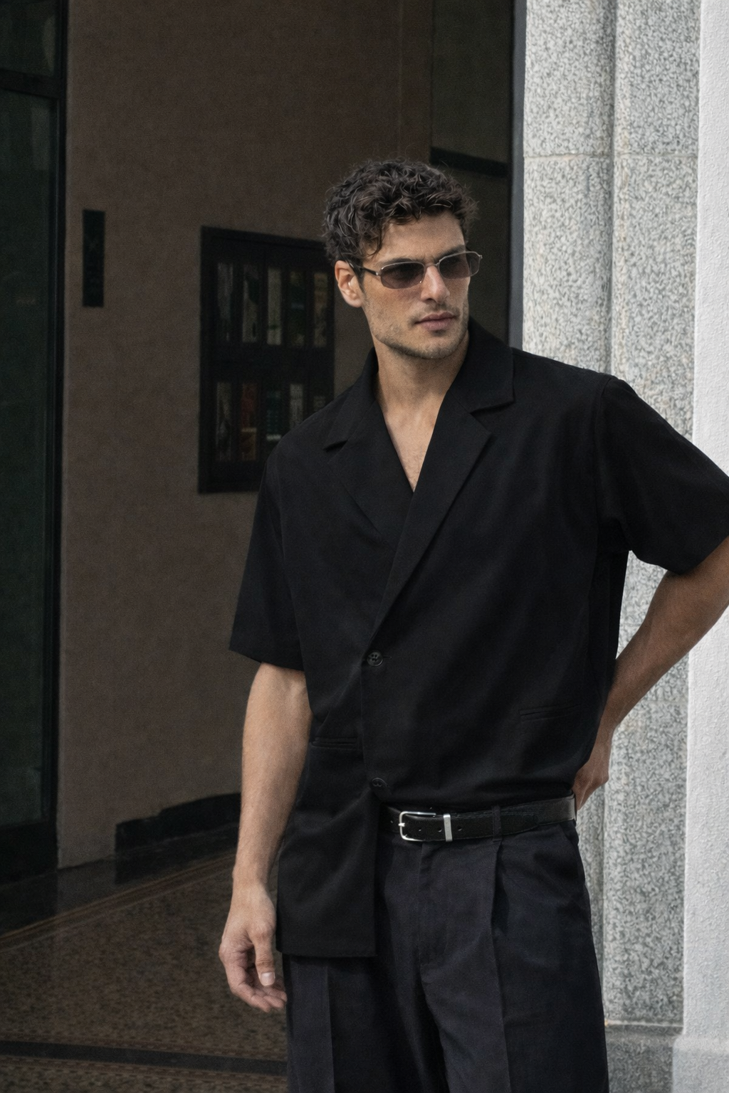 RIWYN Blazer Vibe Slanted Placket Short-Sleeve Shirt