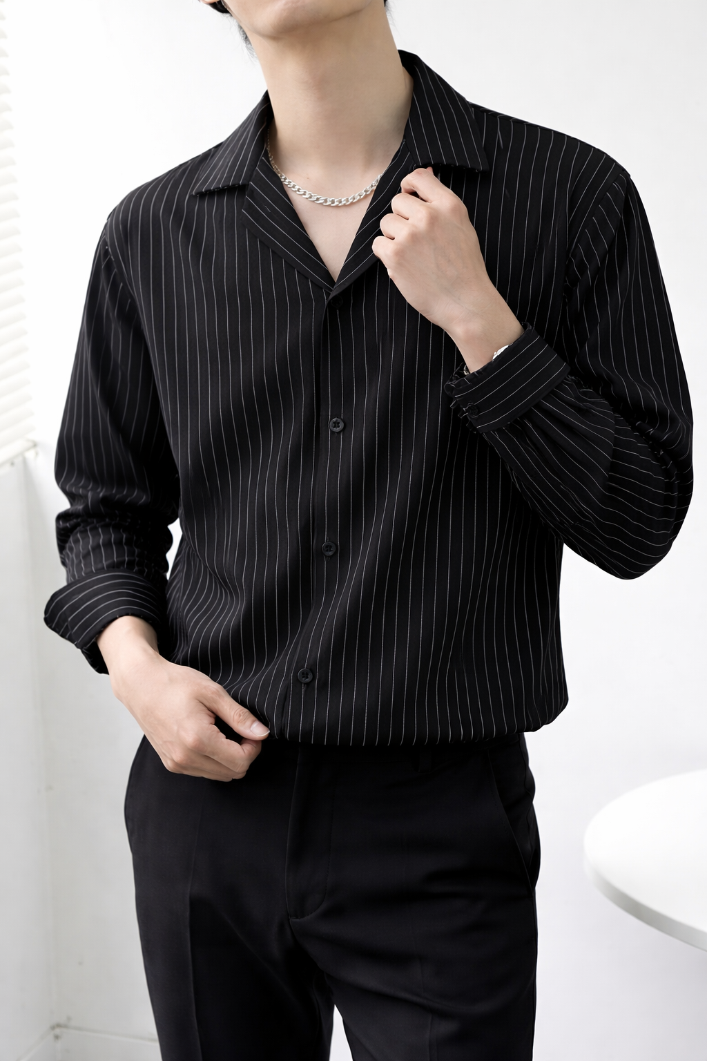 RIWYN The Stripe Full-Sleeves Korean Shirt