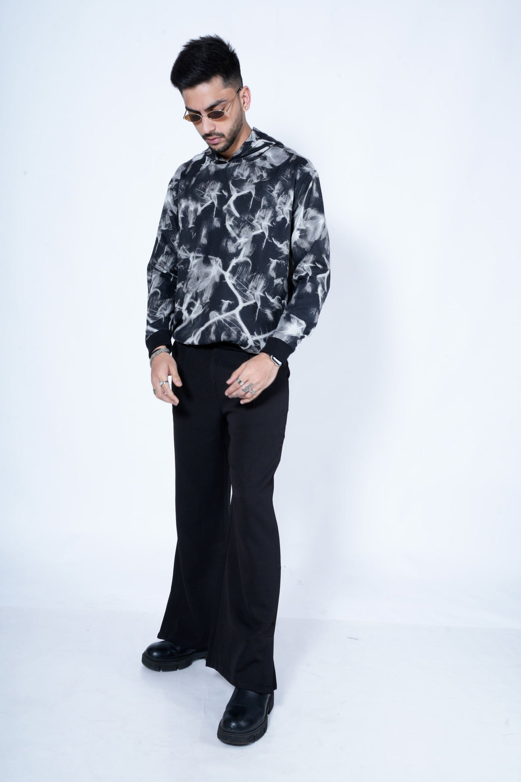 RǏWYÑ | Abstract Smoke Print Oversize Hoodie