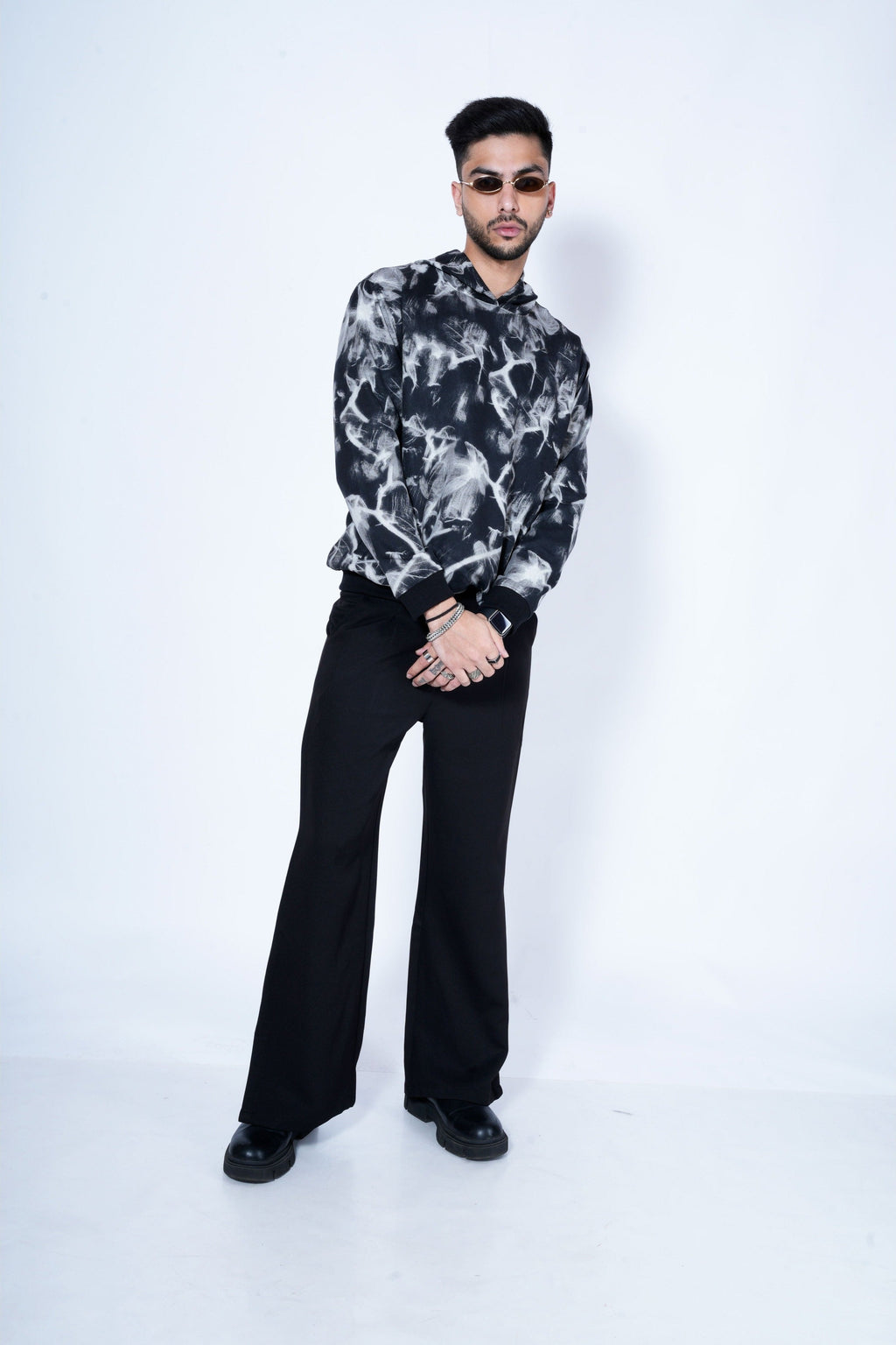 RǏWYÑ | Abstract Smoke Print Oversize Hoodie