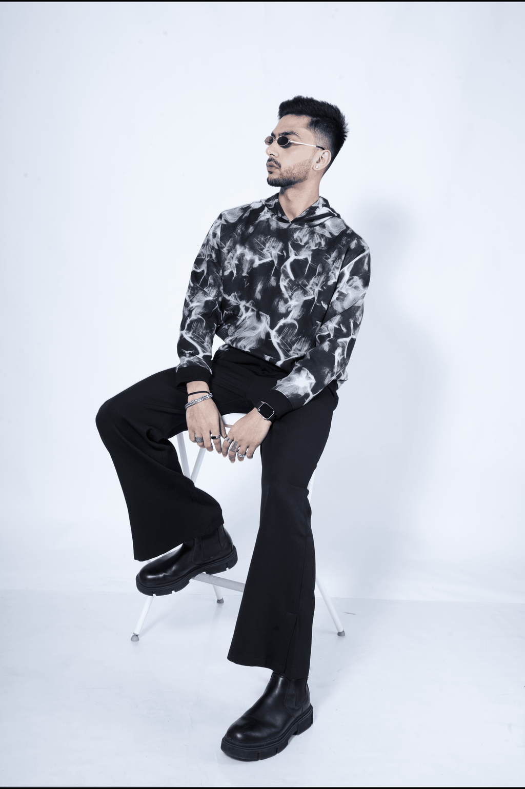 RǏWYÑ | Abstract Smoke Print Oversize Hoodie