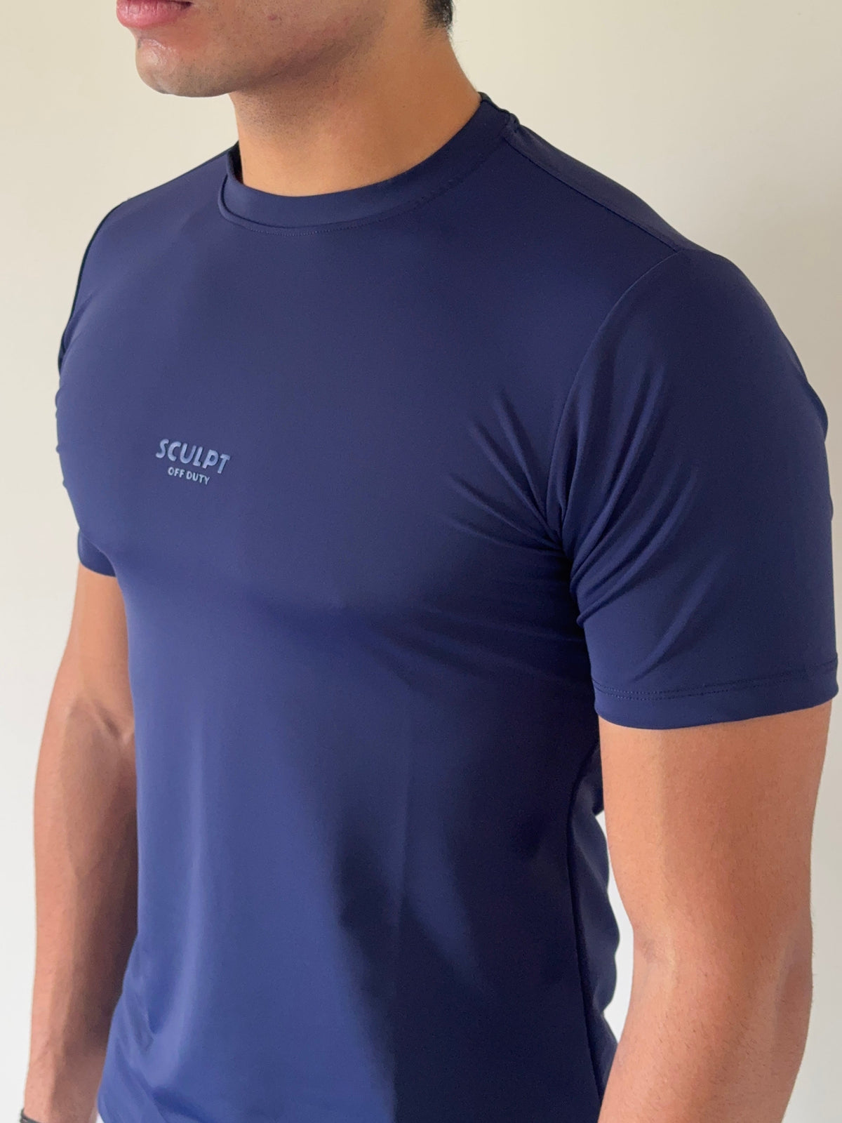 RIWYN Sculpt Fit Muscle Tee