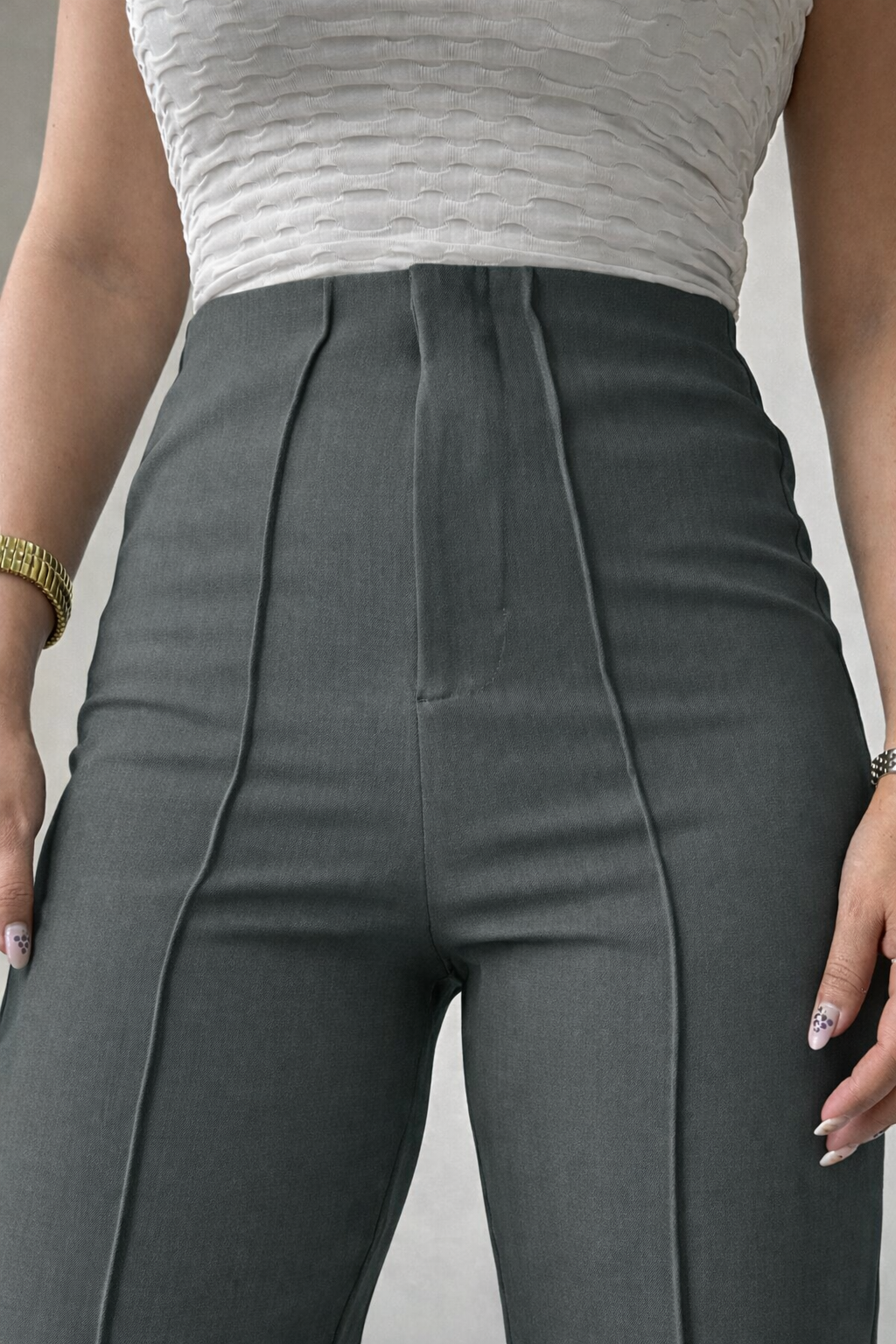 RǏWYÑ | Polished Linen Flared Tailored Pants