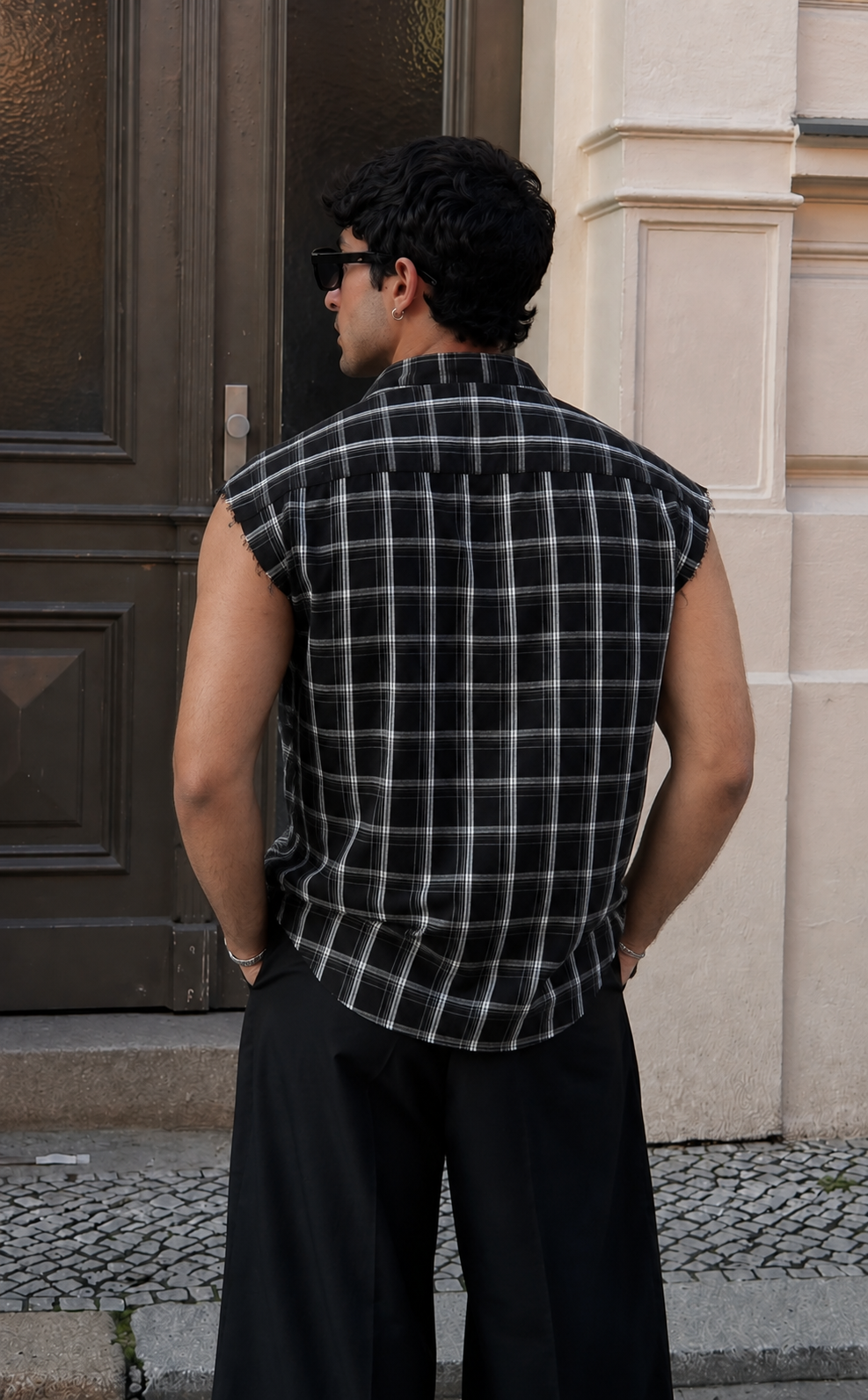 RIWYN Checker Raw Edge Vest shirt