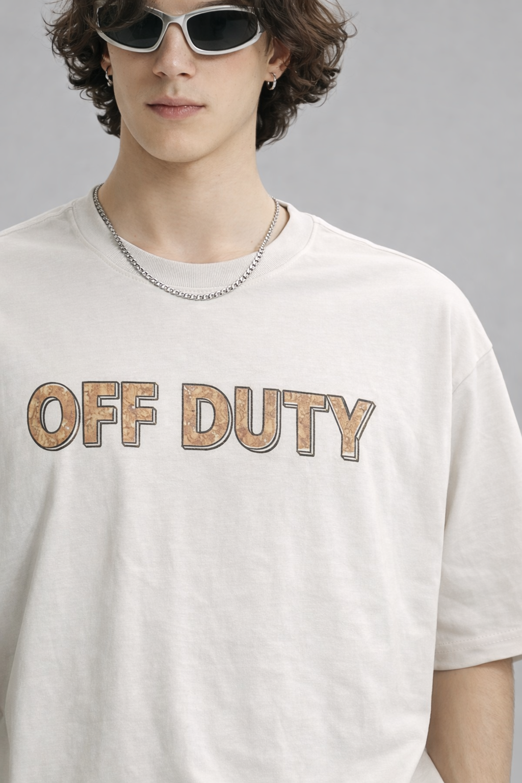 RIWYN Off Duty Outlined Cork Print Graphic Tee