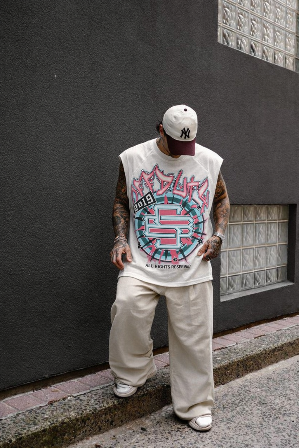 RIWYN Off The Wall Graphic Tee