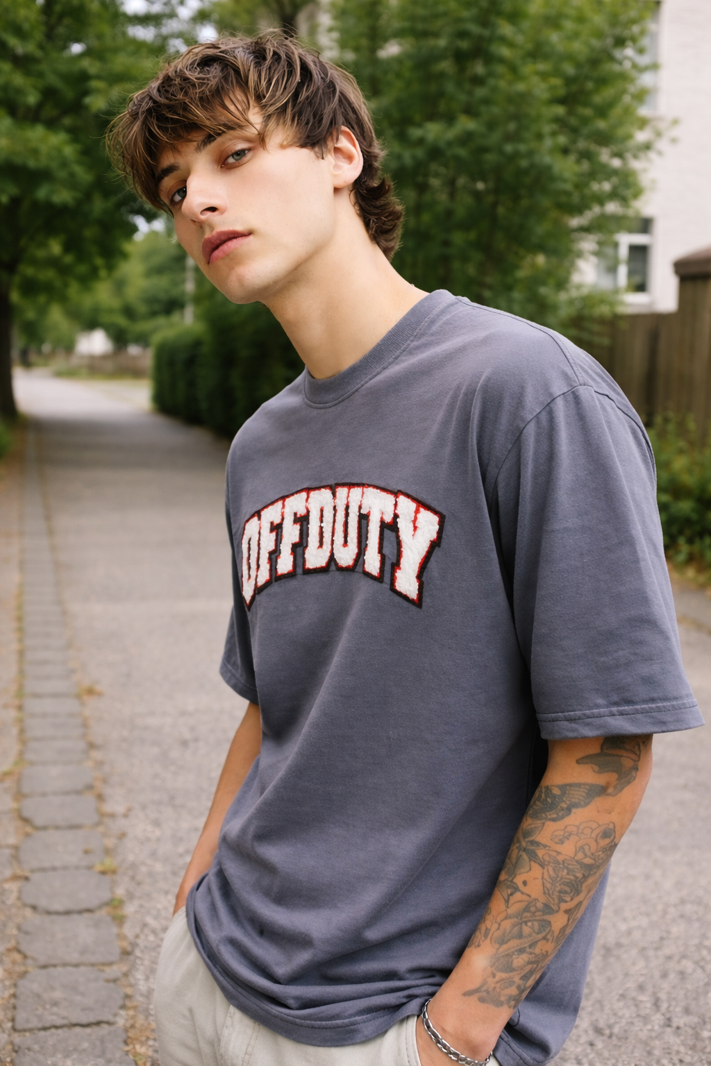 RIWYN Curved Terry Patch Graphic Tee