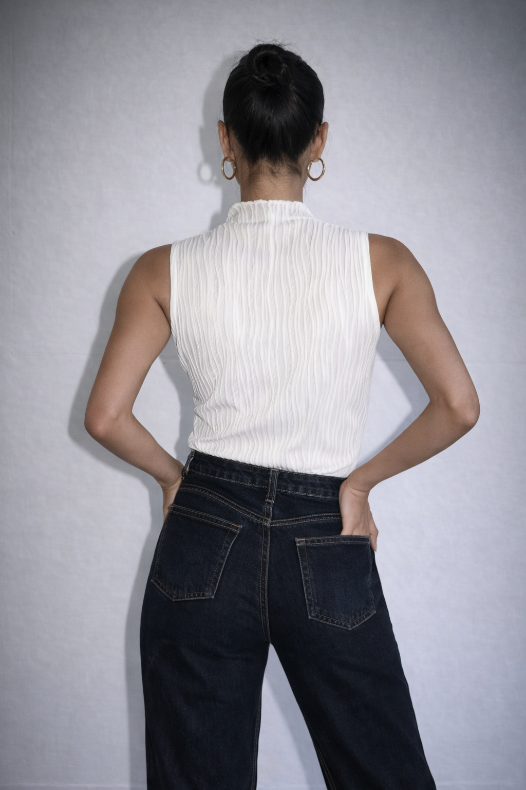 RǏWYÑ | Soft High Neck Textured Top