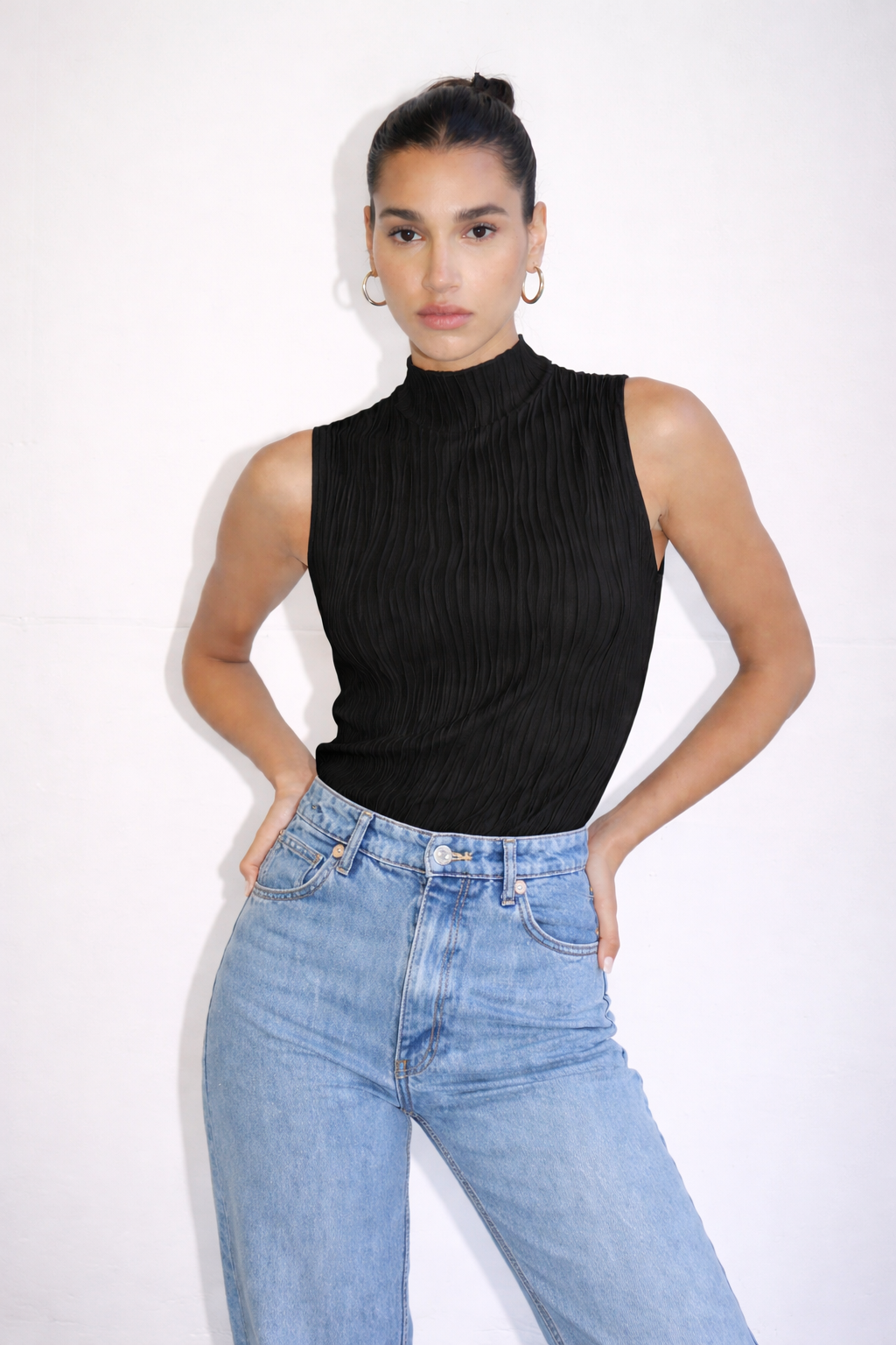 RǏWYÑ | Soft High Neck Textured Top