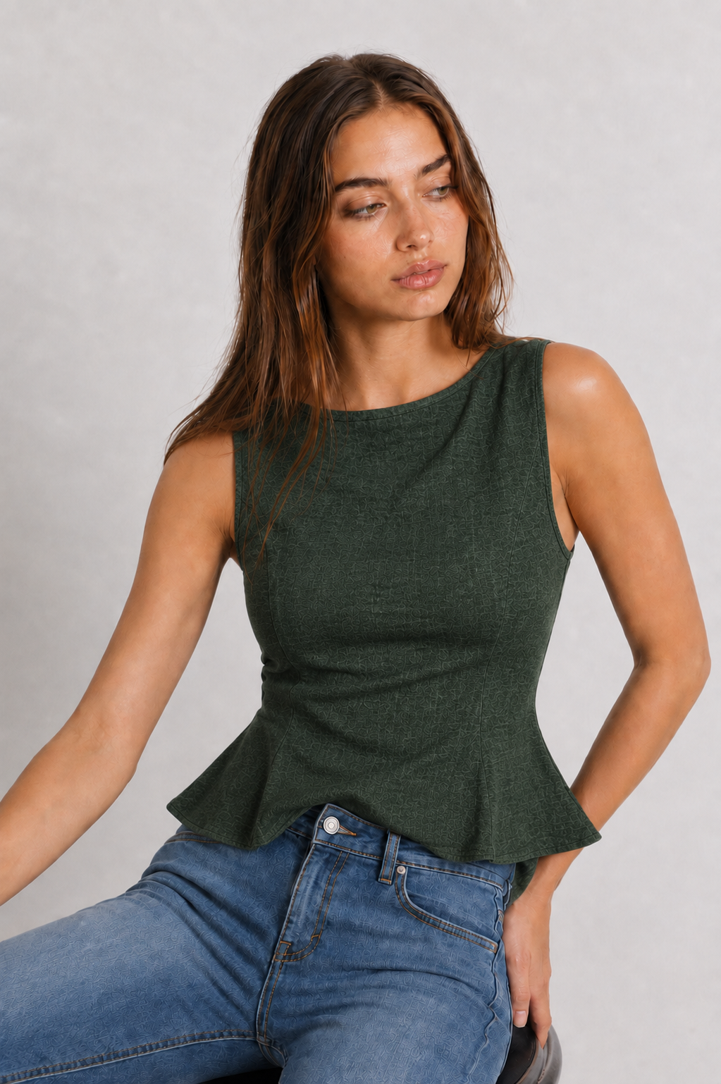 RǏWYÑ | Minimalist Peplum top