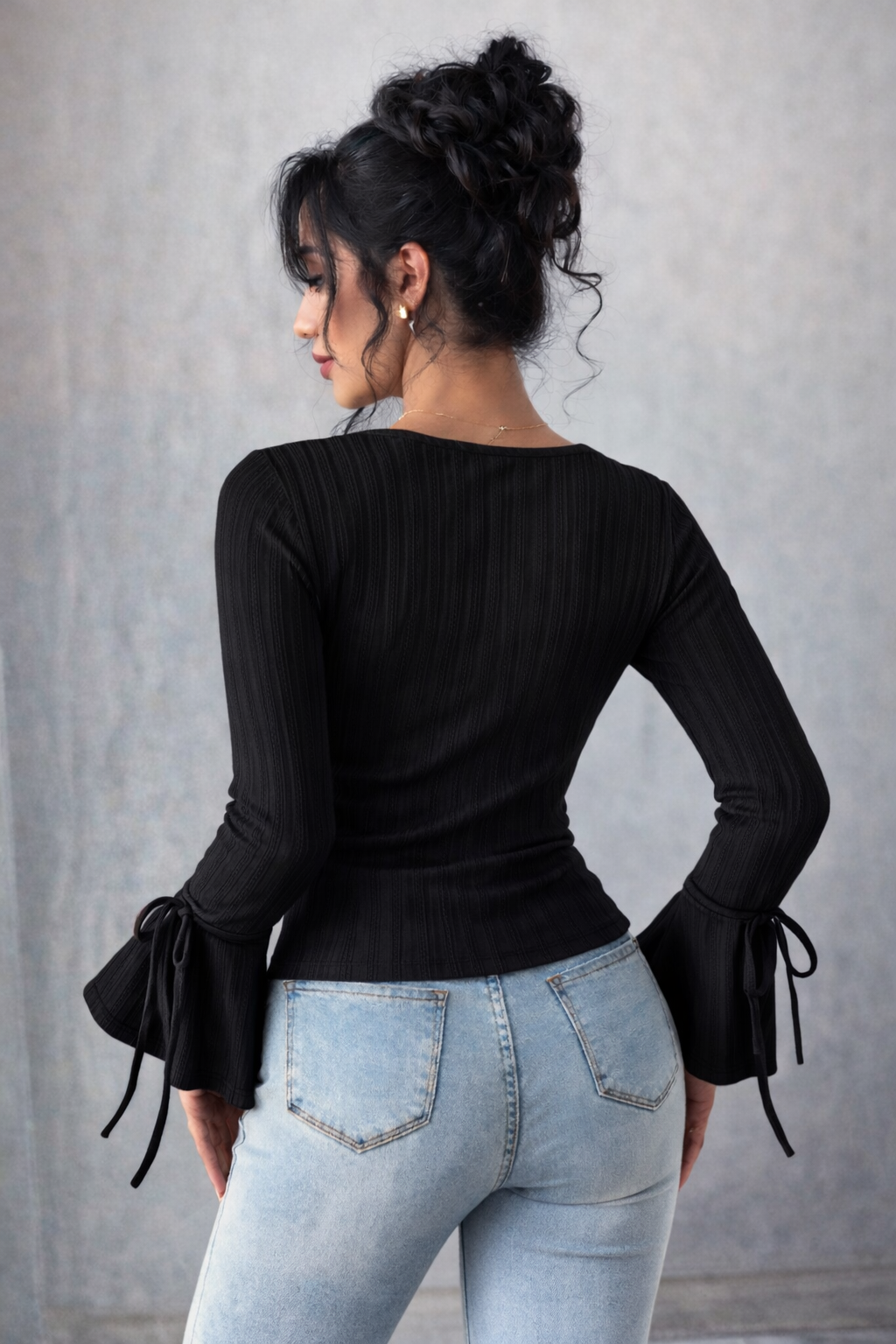 RǏWYÑ | Charm Knit Cardigan Top
