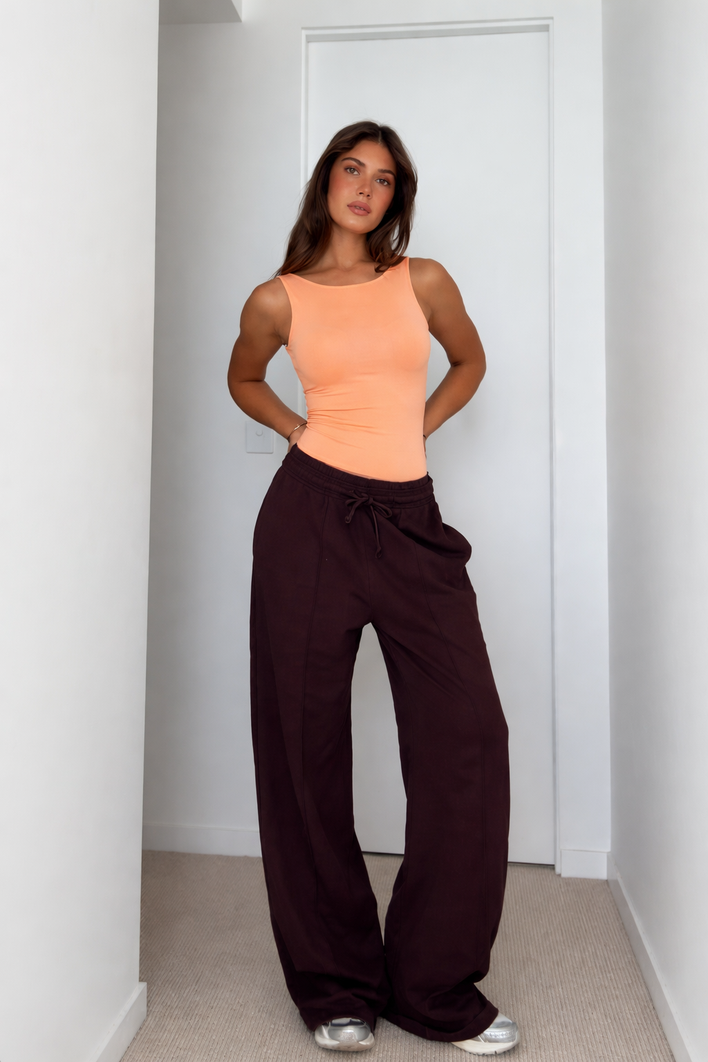 RǏWYÑ | Soft Backless Boat Neck Tank Top