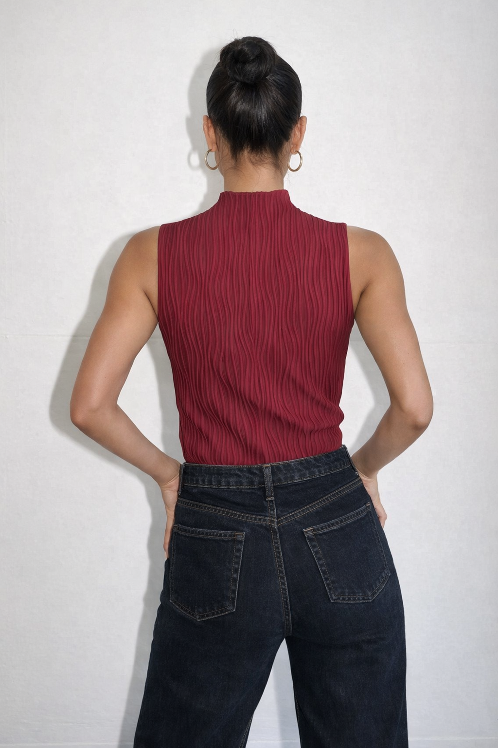 RǏWYÑ | Soft High Neck Textured Top