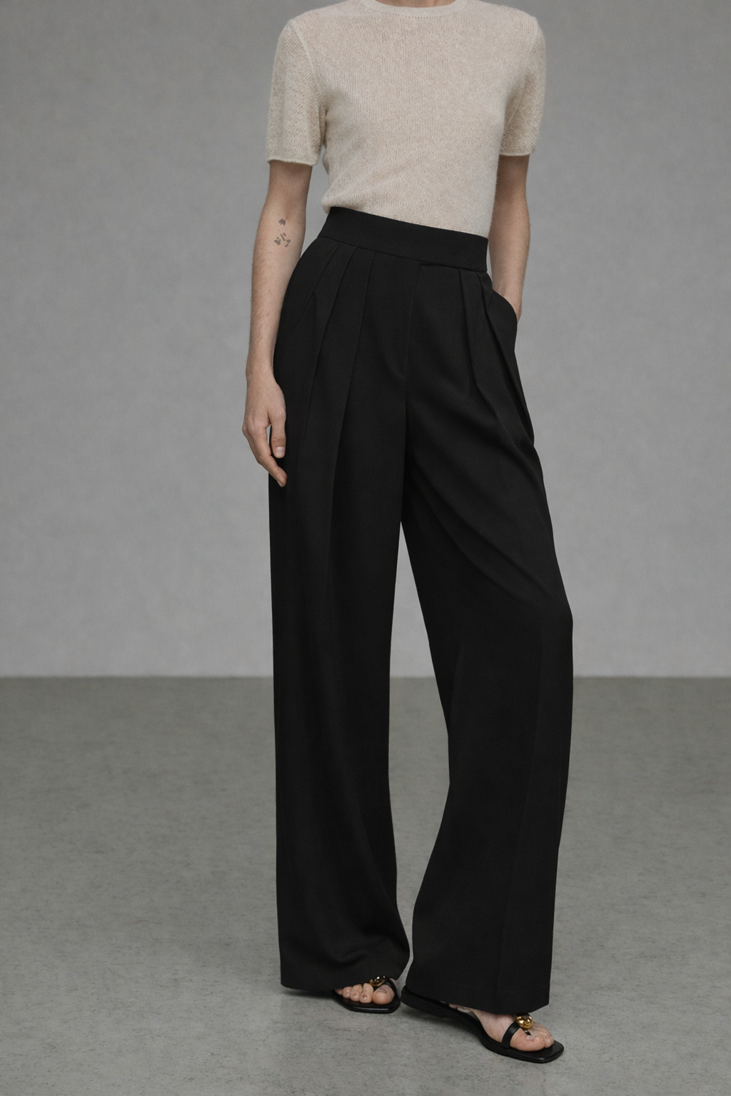 RǏWYÑ | Fine Pleat Tailored Trousers