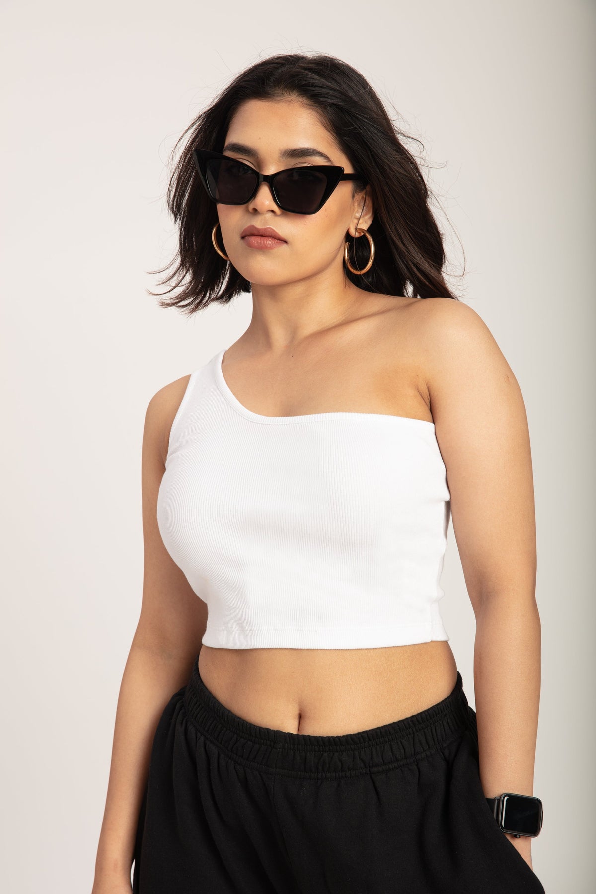 RǏWYÑ | Basic One-Shoulder Cropped Top