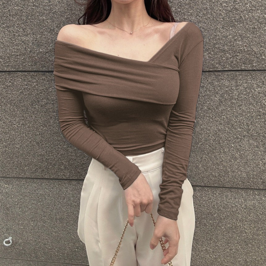 RǏWYÑ | Korean Way Overlpped Off-Shoulder Top