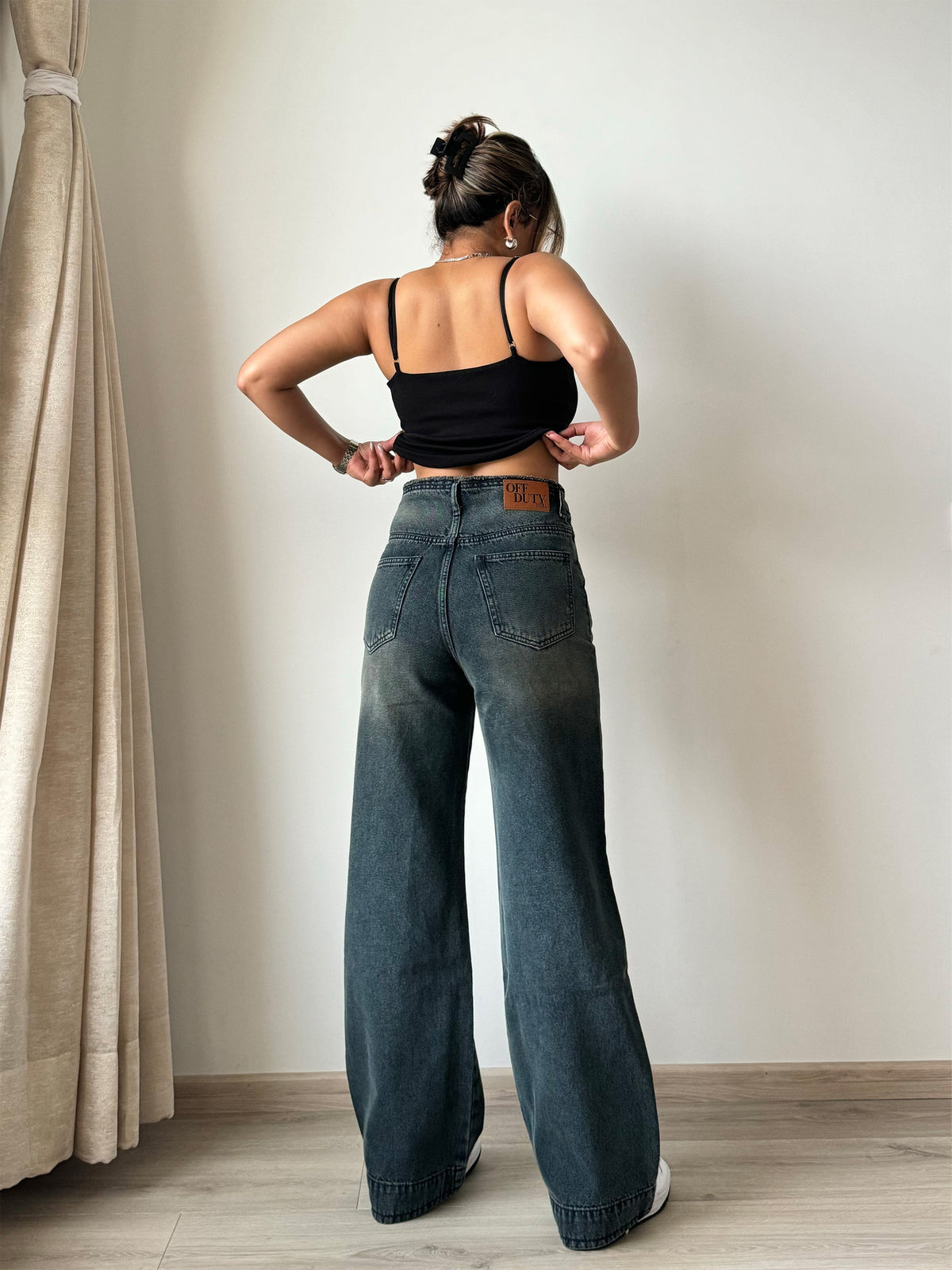 RǏWYÑ | Grunge Edge Double Button High-Waisted Denim