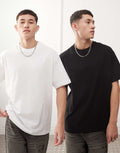 RIWYN The Essential Crew Tee