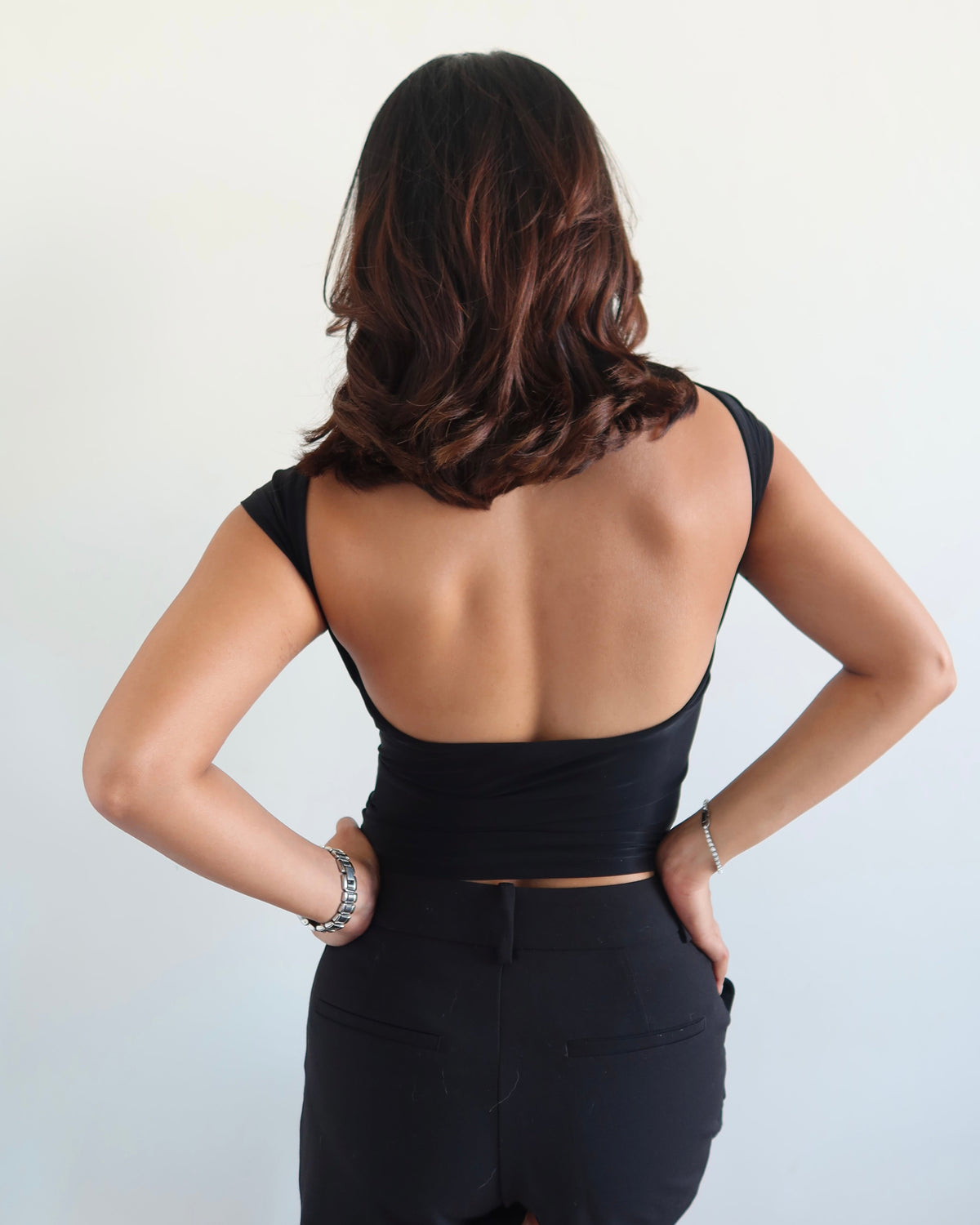 RǏWYÑ | Scoop Back Fitted Top