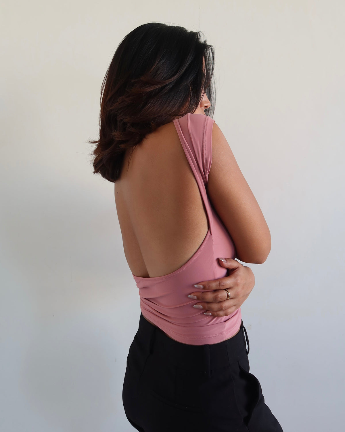 RǏWYÑ | Scoop Back Fitted Top