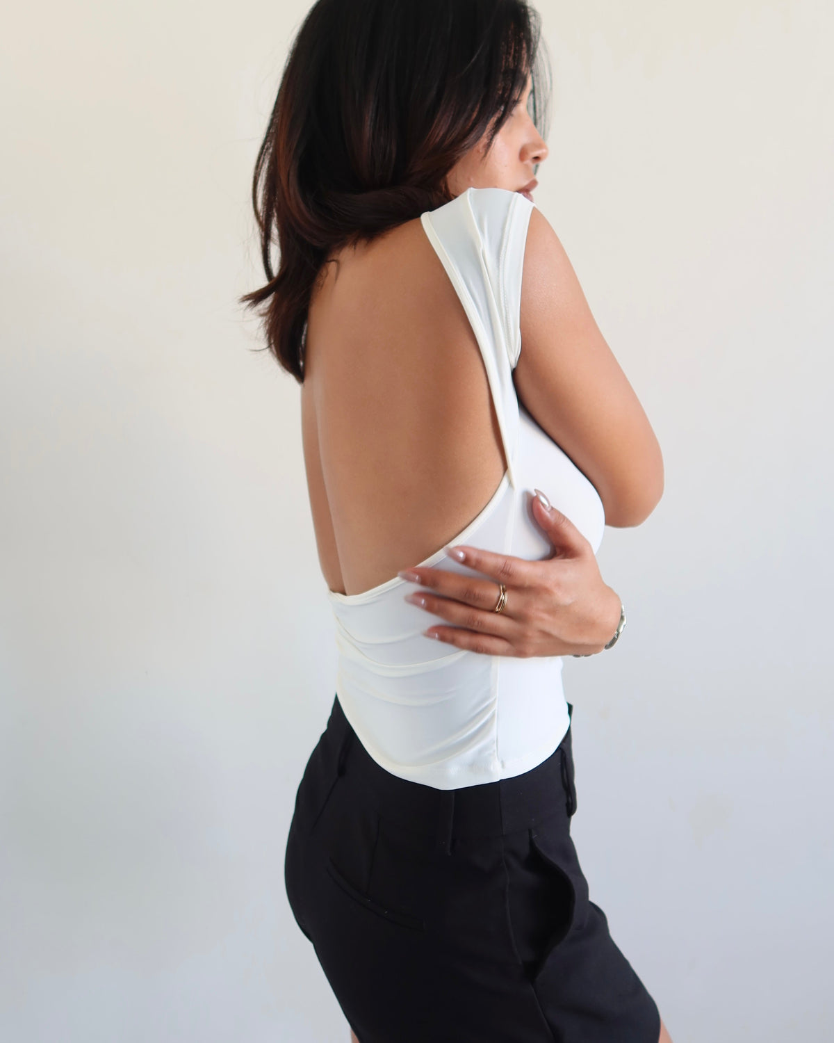 RǏWYÑ | Scoop Back Fitted Top
