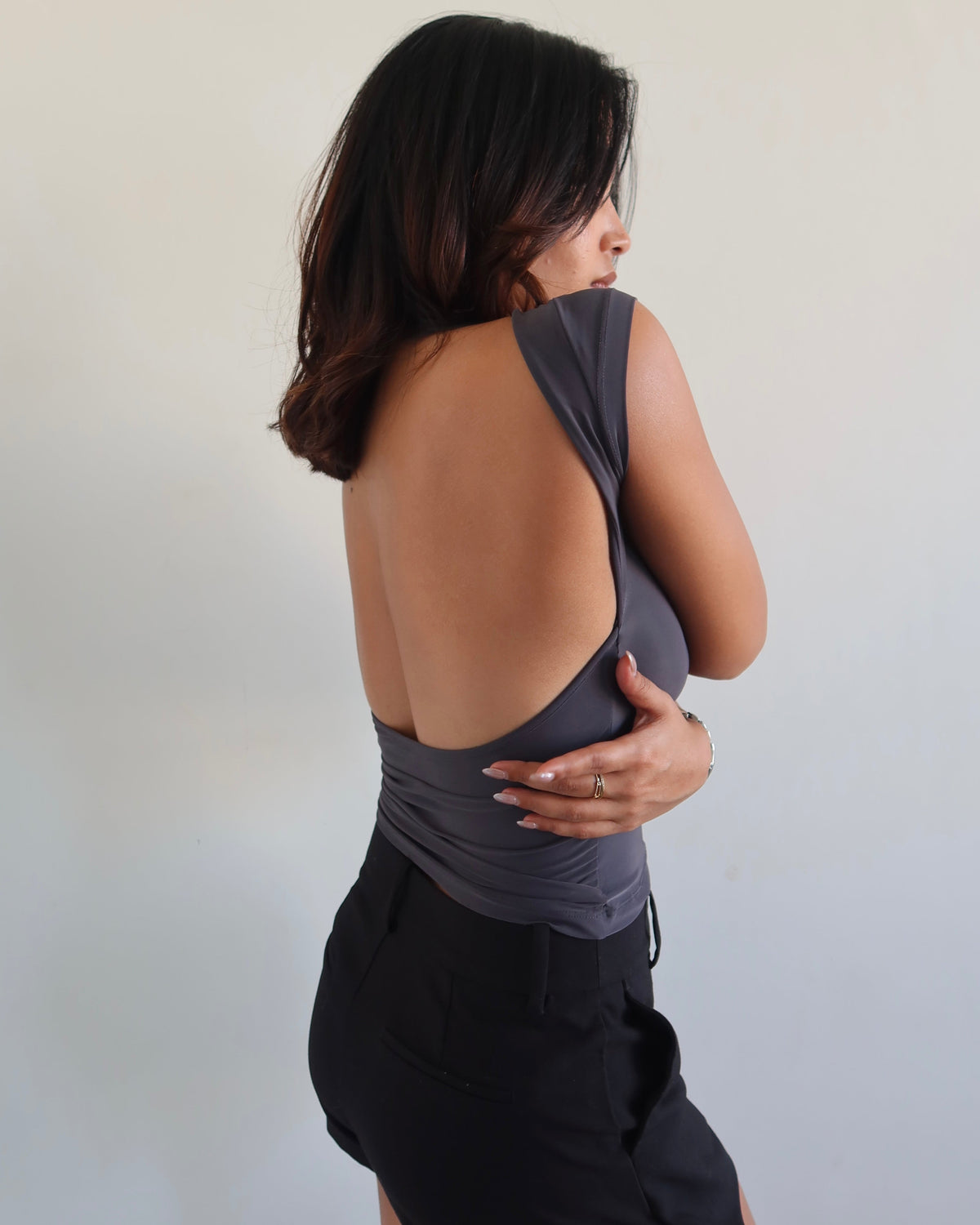RǏWYÑ | Scoop Back Fitted Top