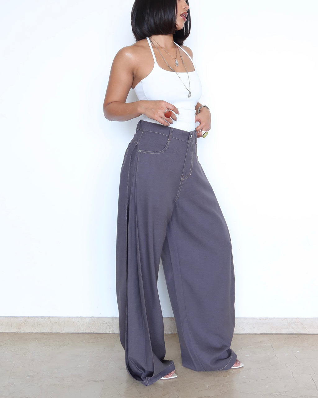 RǏWYÑ | Denim-Inspired Pleated Pants