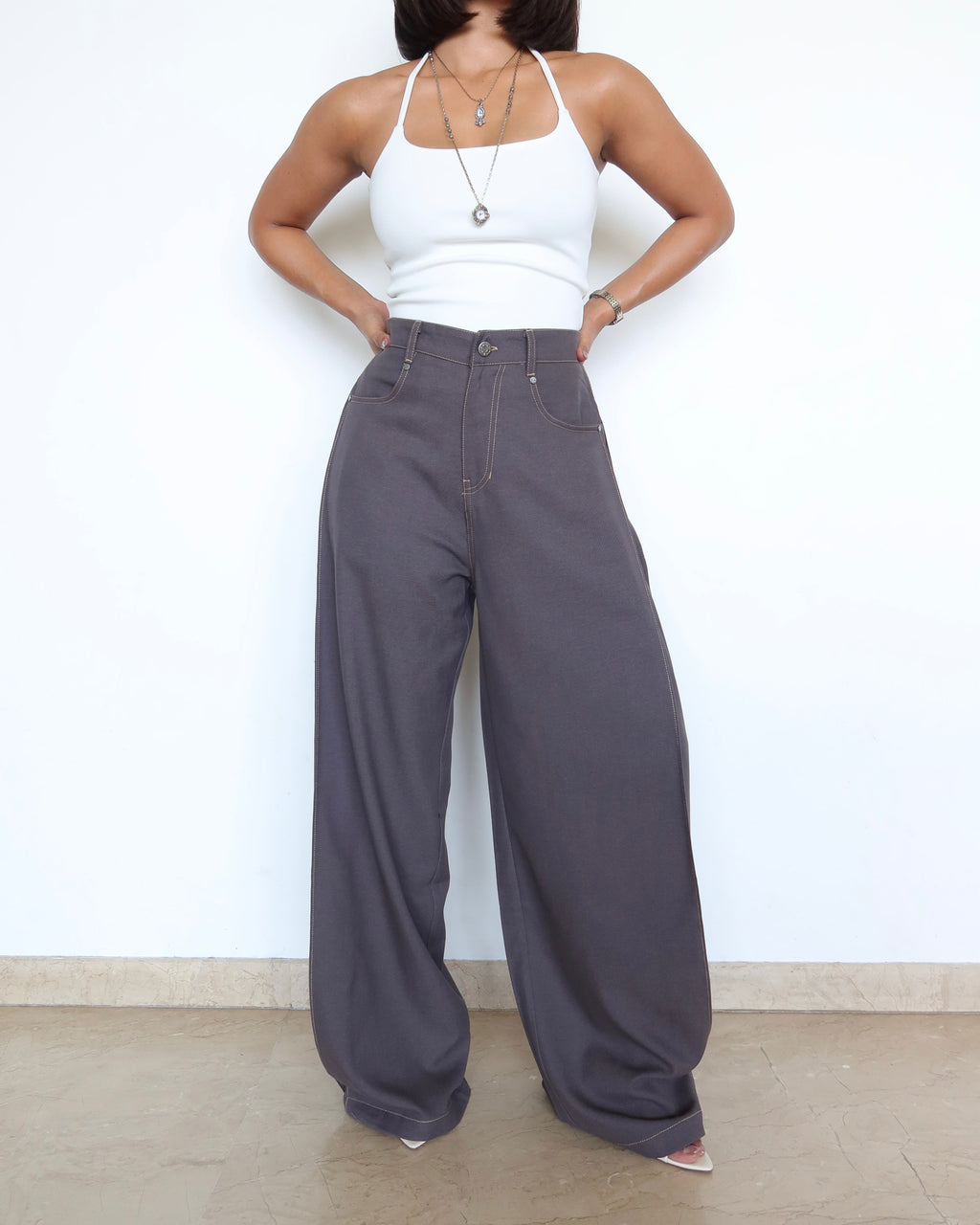 RǏWYÑ | Denim-Inspired Pleated Pants
