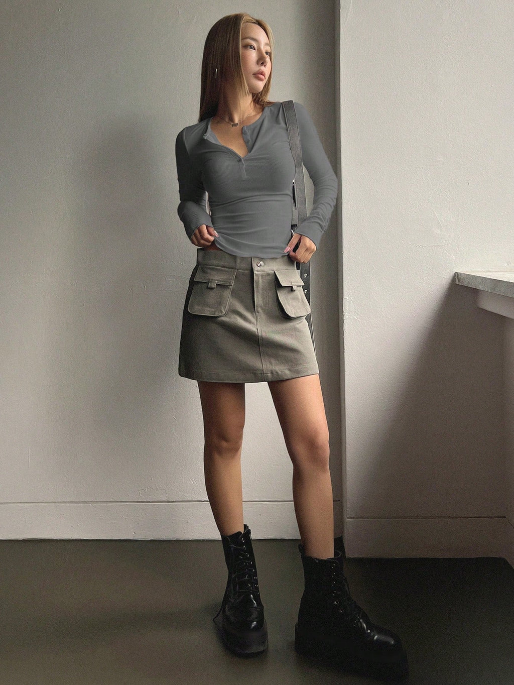 RǏWYÑ | Bodycon Henley Rib Top