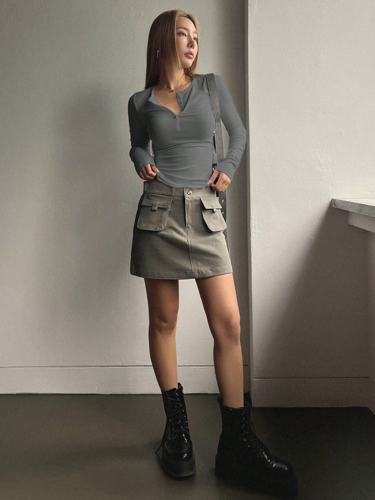 RǏWYÑ | Bodycon Henley Rib Top