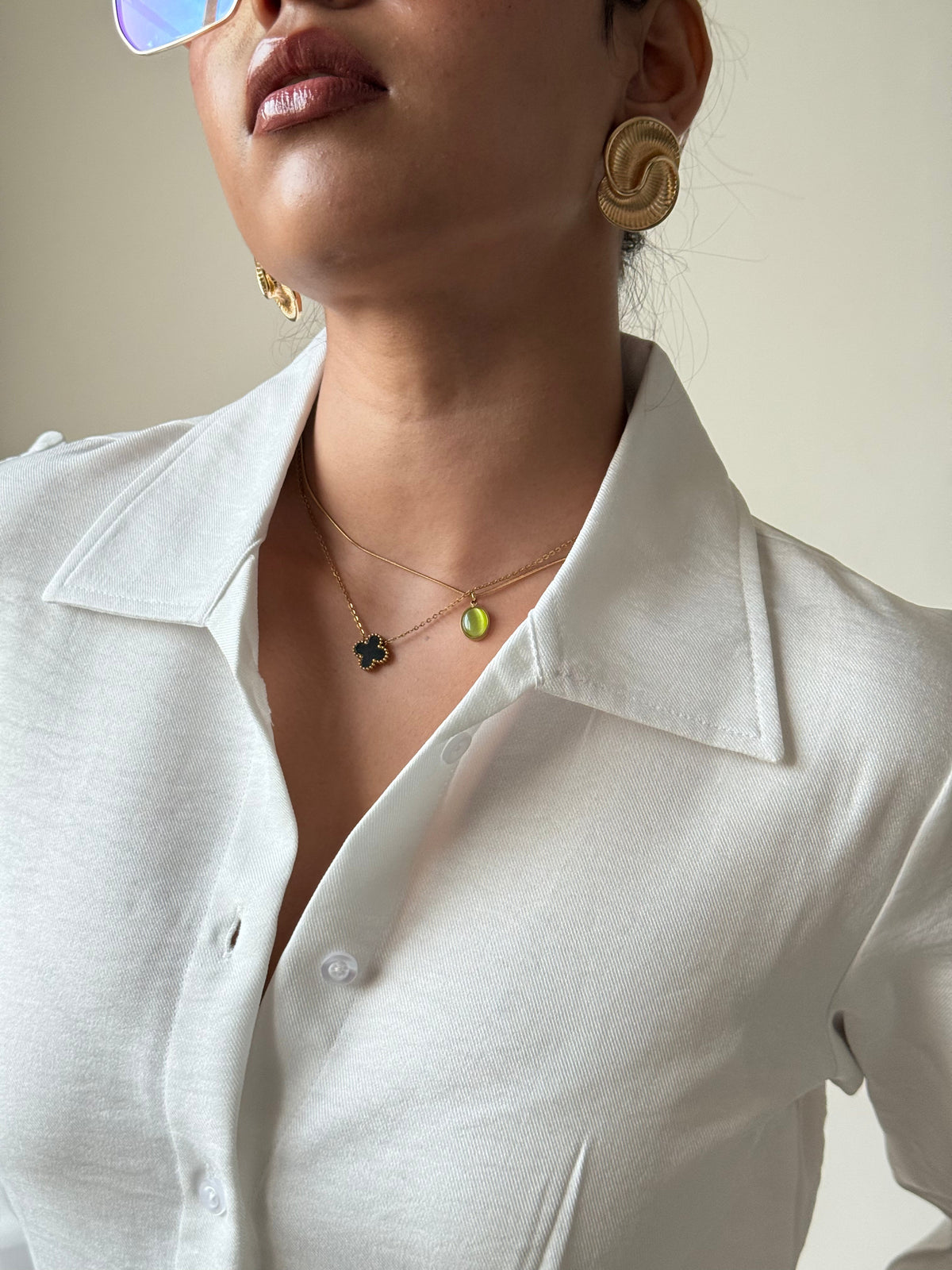 RǏWYÑ | Sculpted Waistline Classic Shirt