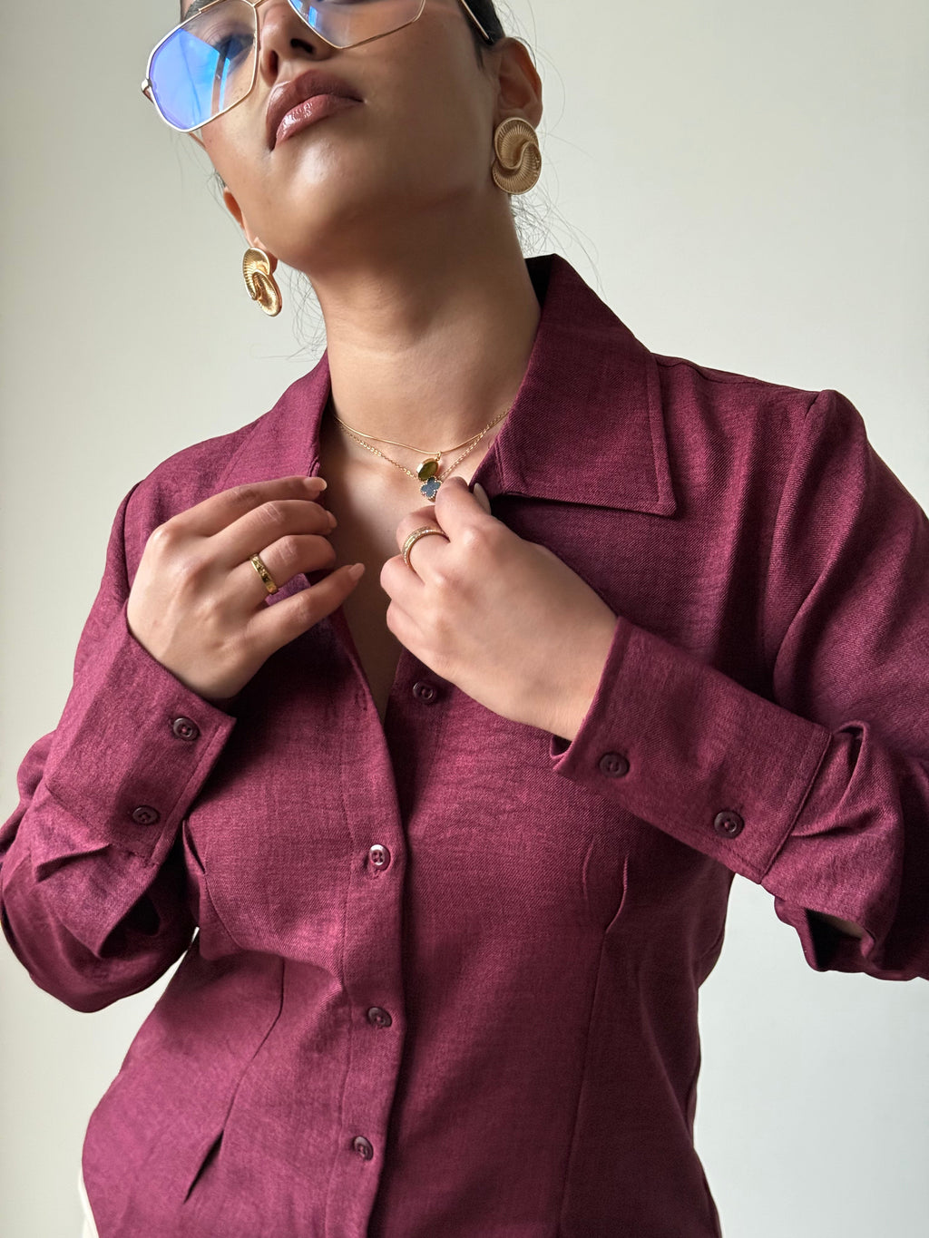 RǏWYÑ | Sculpted Waistline Classic Shirt