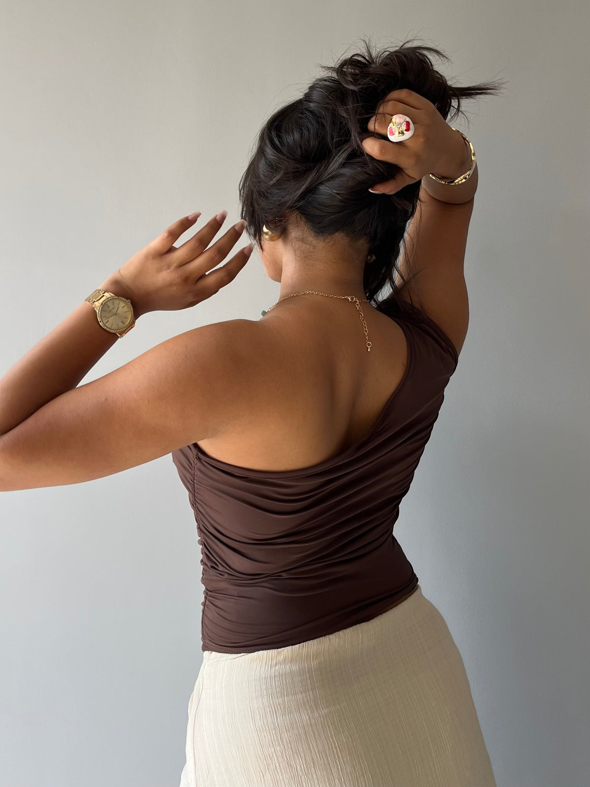 RǏWYÑ | Effortless Flow One-Shoulder Ruched Top