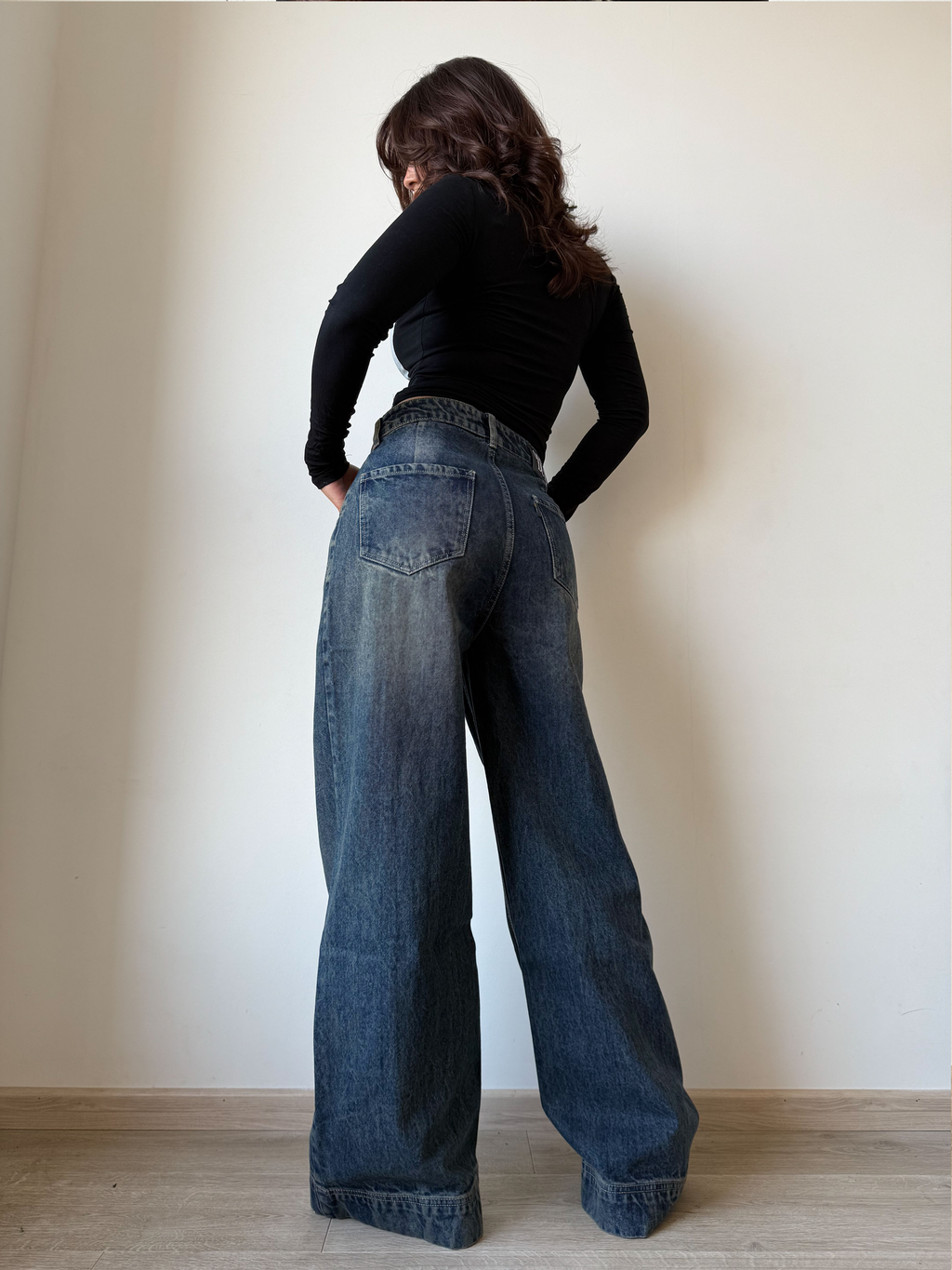RǏWYÑ | Tinted Vintage Washed Wide Leg Baggy Jeans