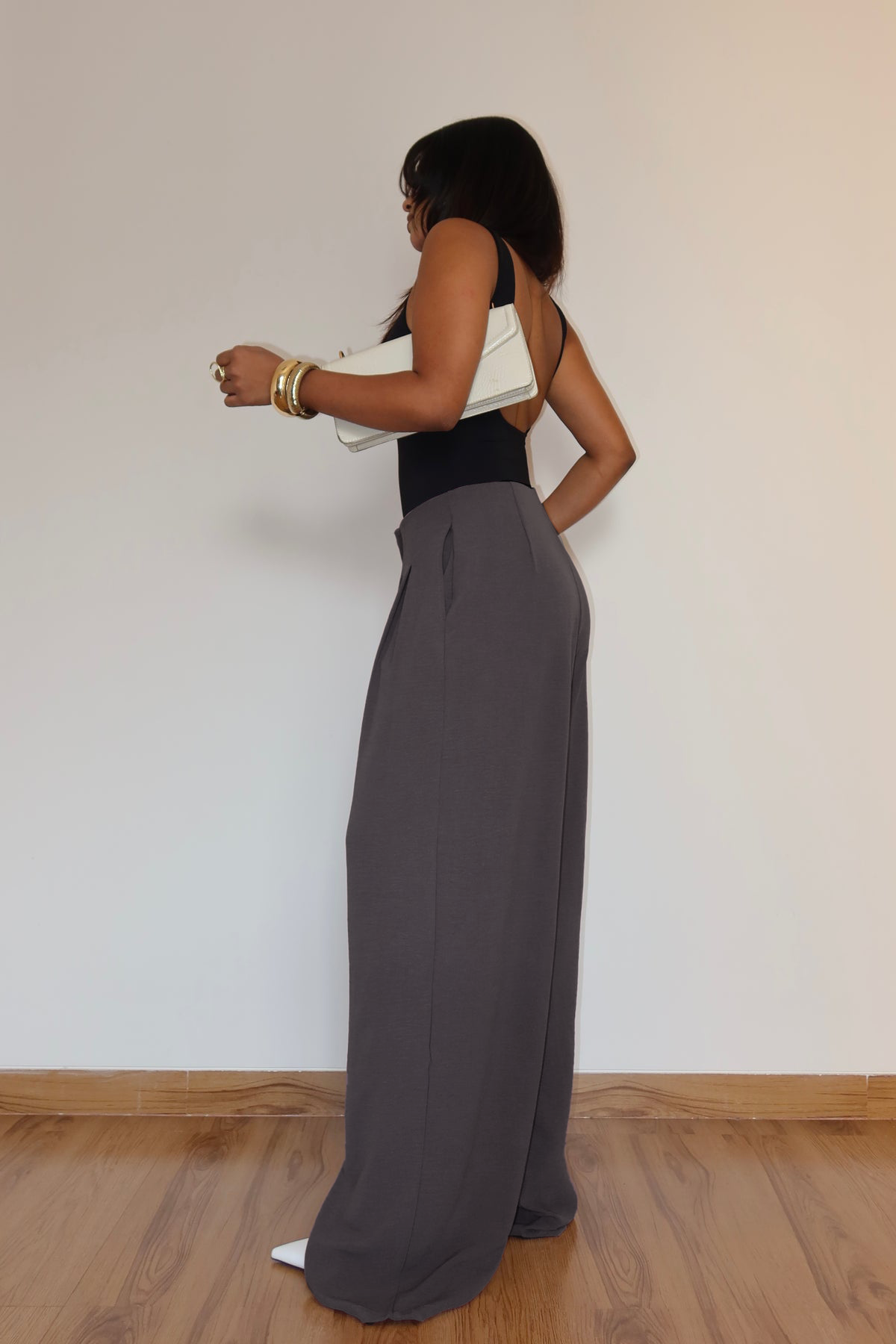 RǏWYÑ | Lightweight Pleated Pants