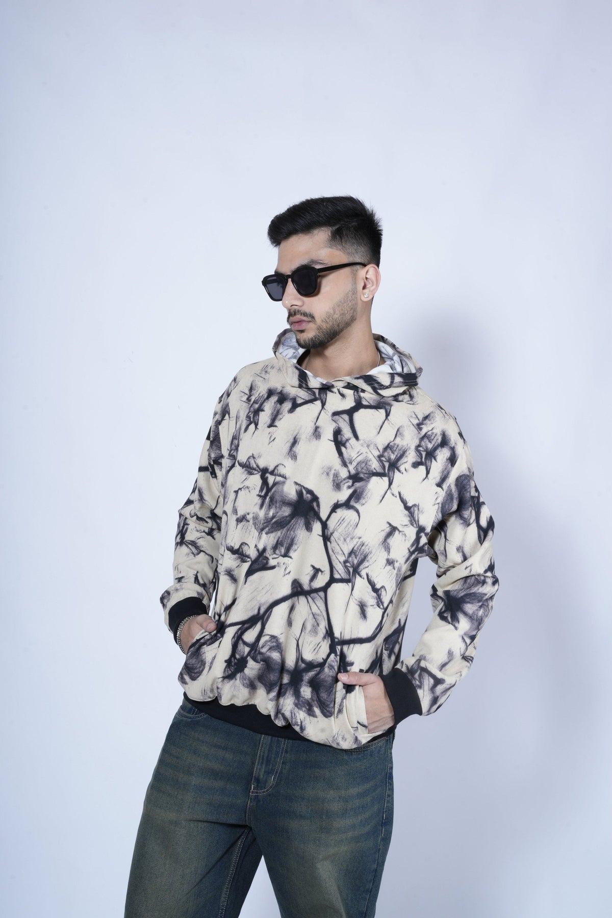 RǏWYÑ | Abstract Smoke Print Oversize Hoodie